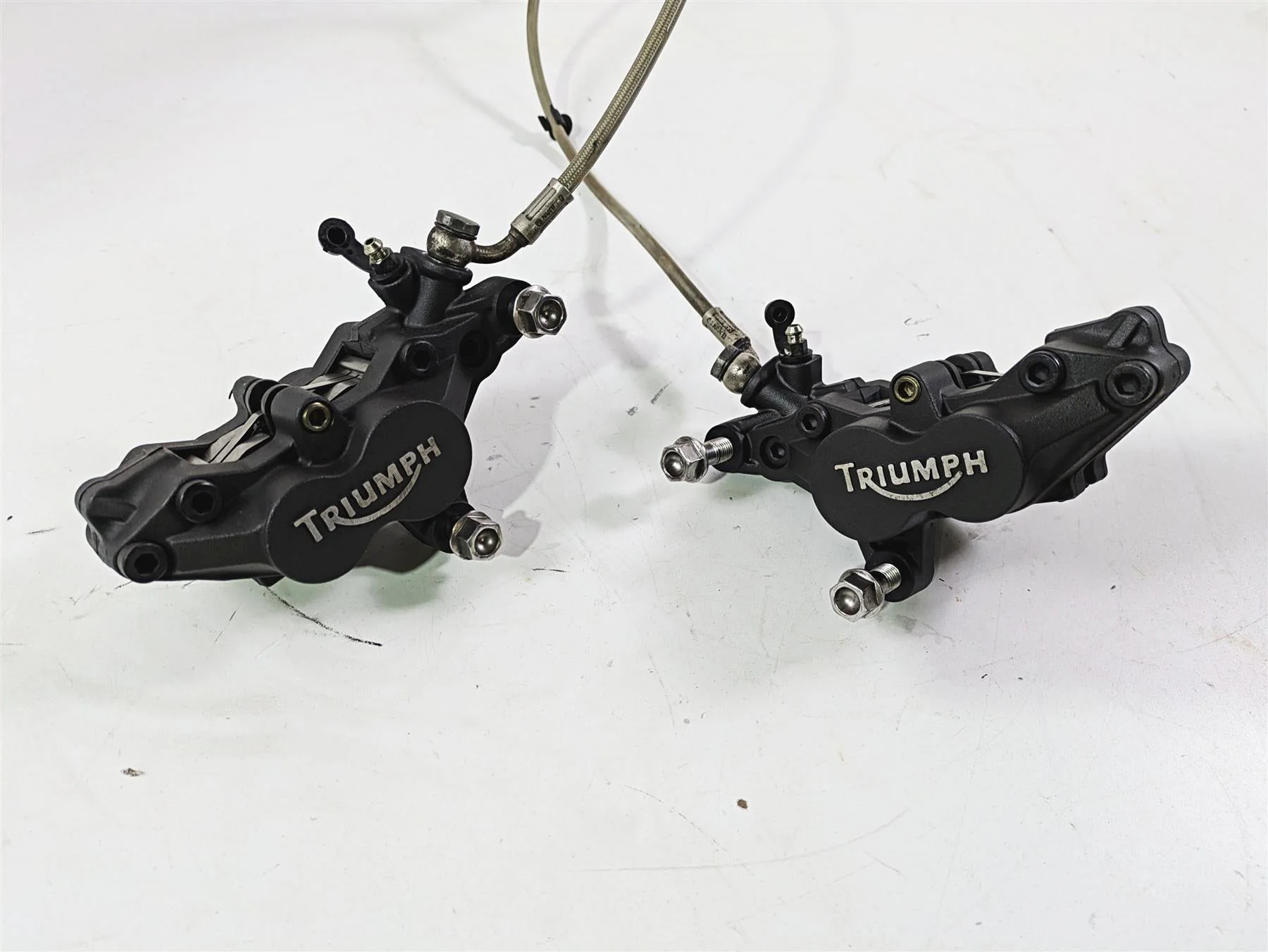 2006 Triumph Rocket 3 Front Brake Caliper Set & Lines T2020837 T2020388 - Image 10
