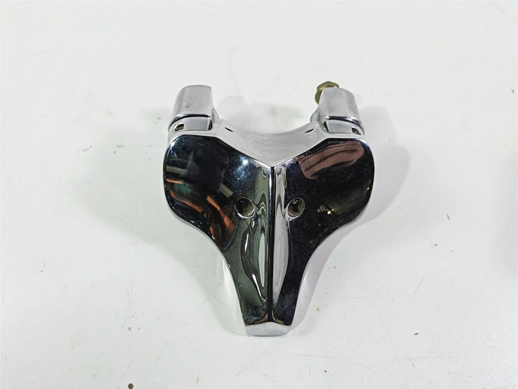 2006 Triumph Rocket 3 Handlebar Holder Riser Chrome Clamp T2045674 - Image 3