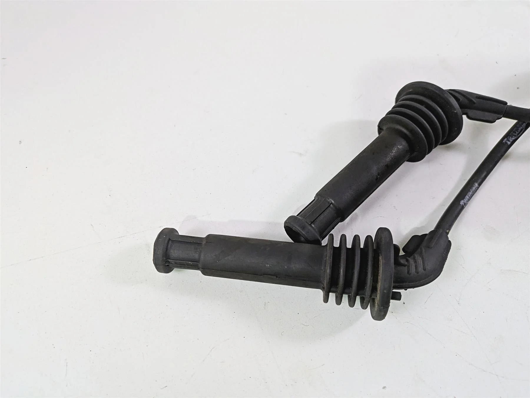 2006 Triumph Rocket 3 Ignition Coil Wiring Plug Set - Tested T1290101 - Image 11