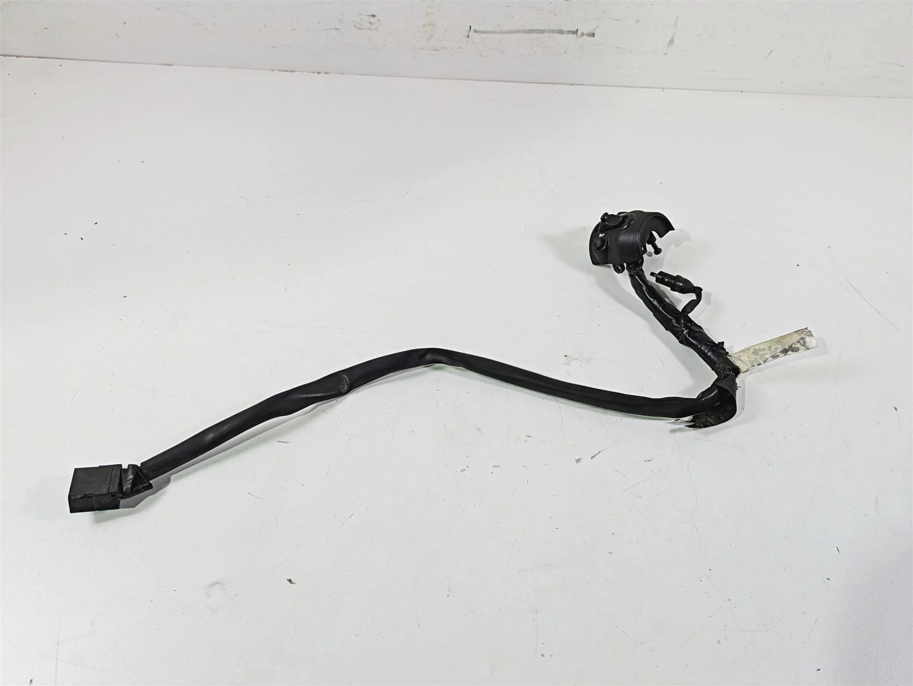 2006 Triumph Rocket 3 Left Hand Control Switch Light Horn READ T2046759 - Image 2