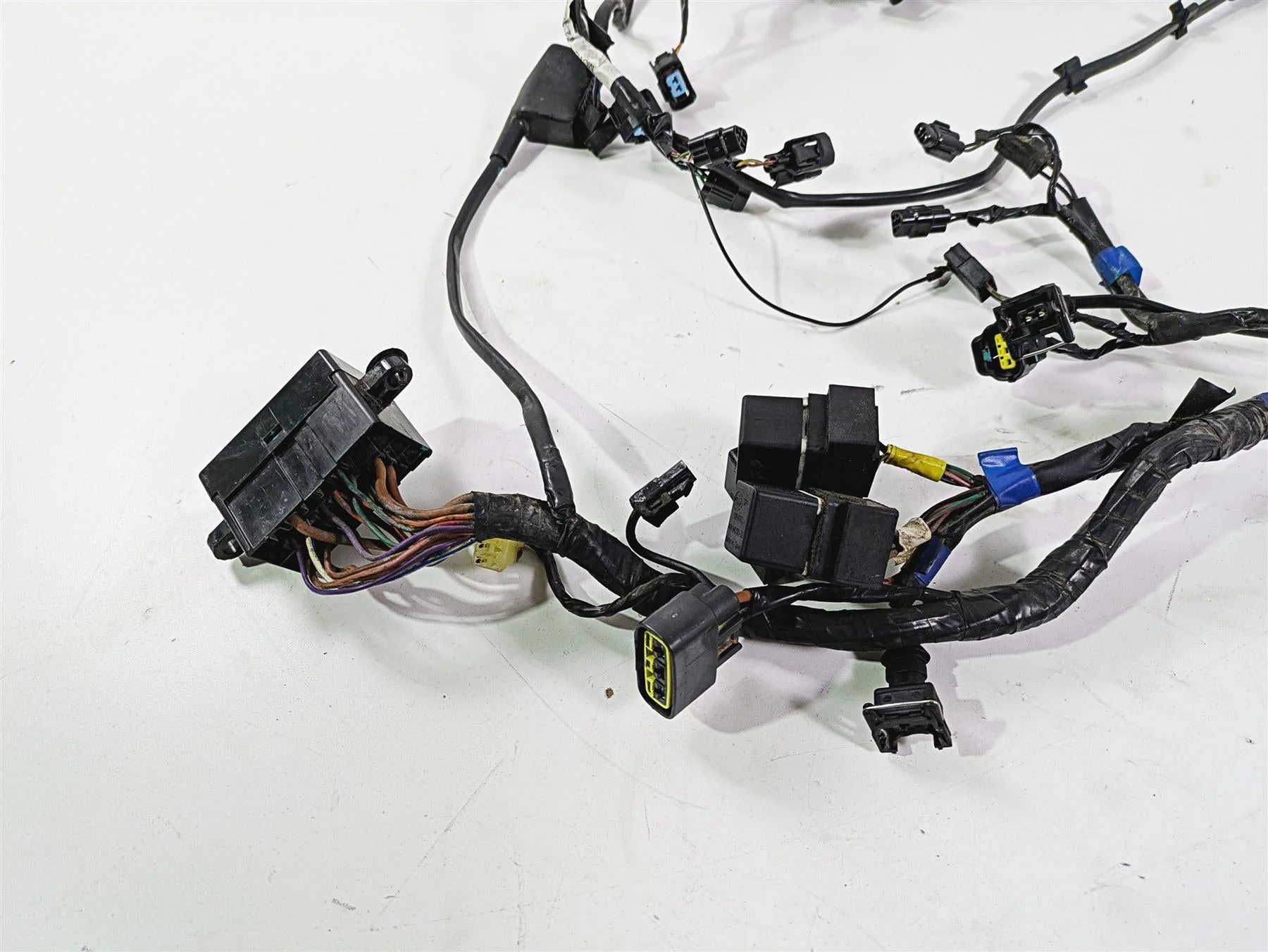 2006 Triumph Rocket 3 Main & Sub Wiring Harness Loom - No Cuts T2502390 - Image 3
