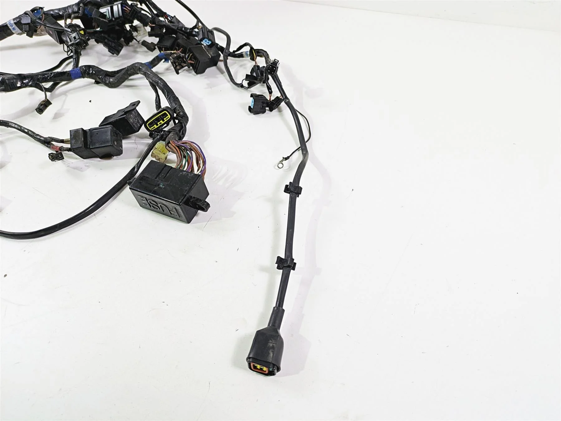 2006 Triumph Rocket 3 Main & Sub Wiring Harness Loom - No Cuts T2502390 - Image 7