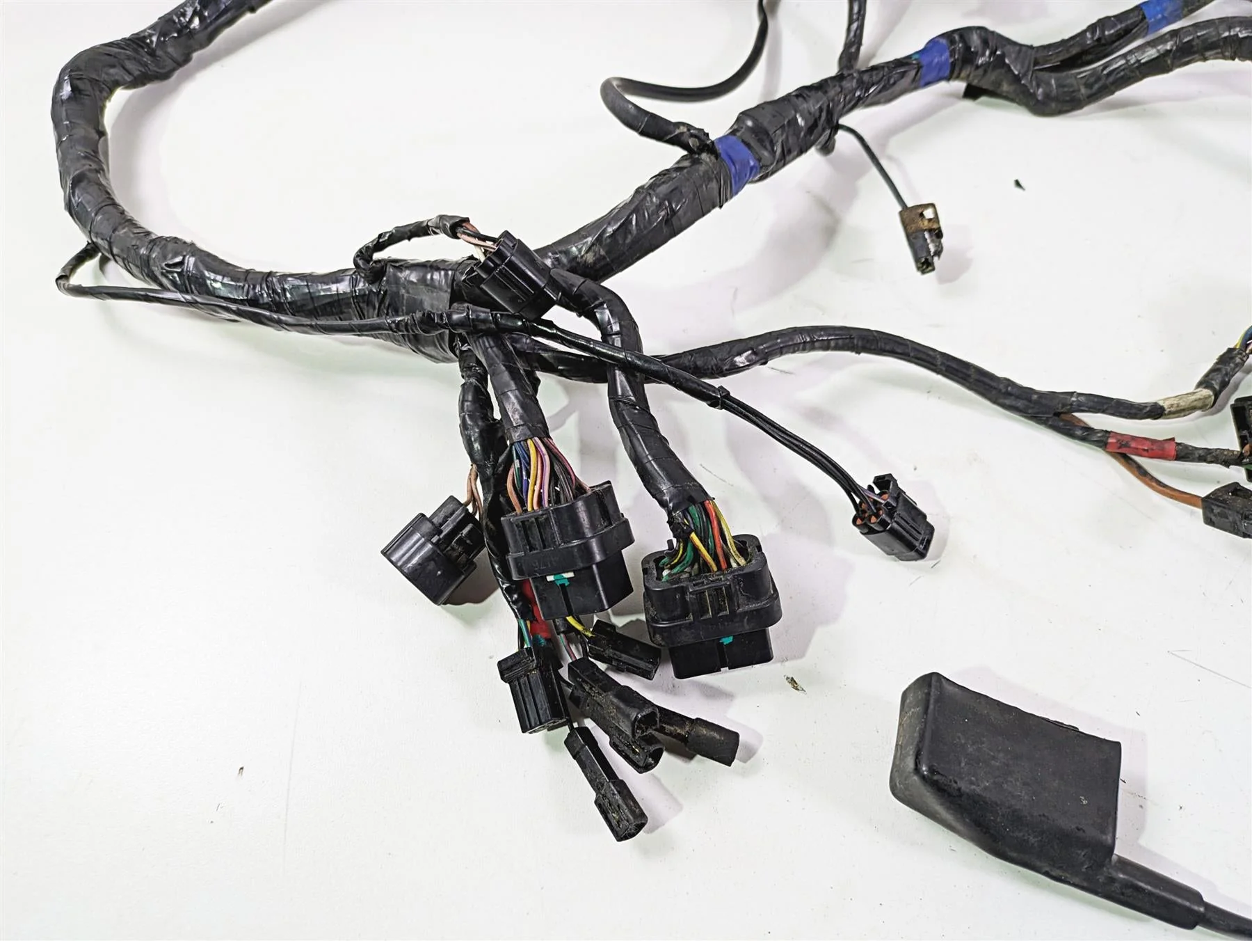 2006 Triumph Rocket 3 Main & Sub Wiring Harness Loom - No Cuts T2502390 - Image 9