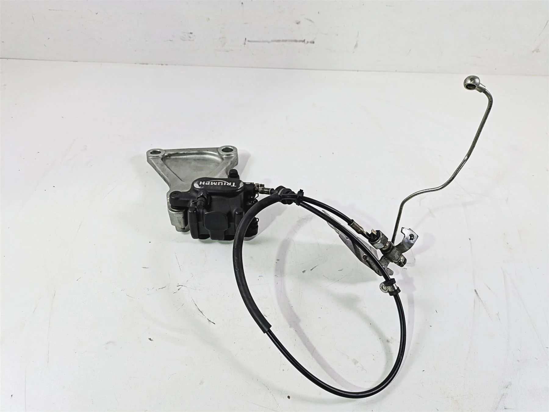 2006 Triumph Rocket 3 Rear Brake Caliper & Bracket & Line Set T2020703 - Image 3