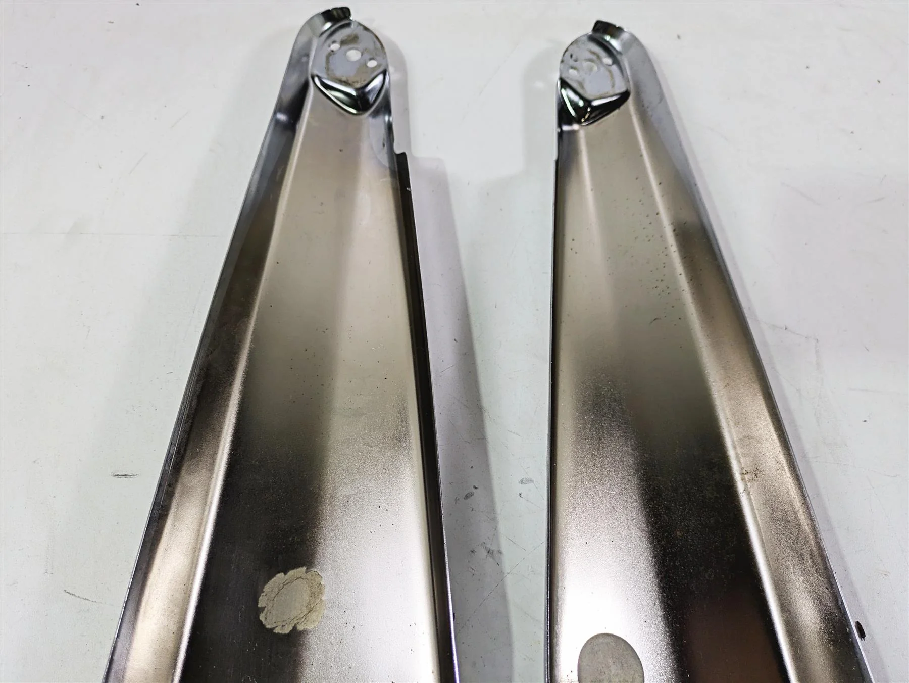 2006 Triumph Rocket 3 Rear Chrome Side Guards Covers Struts T2081425 T2081430 - Image 12