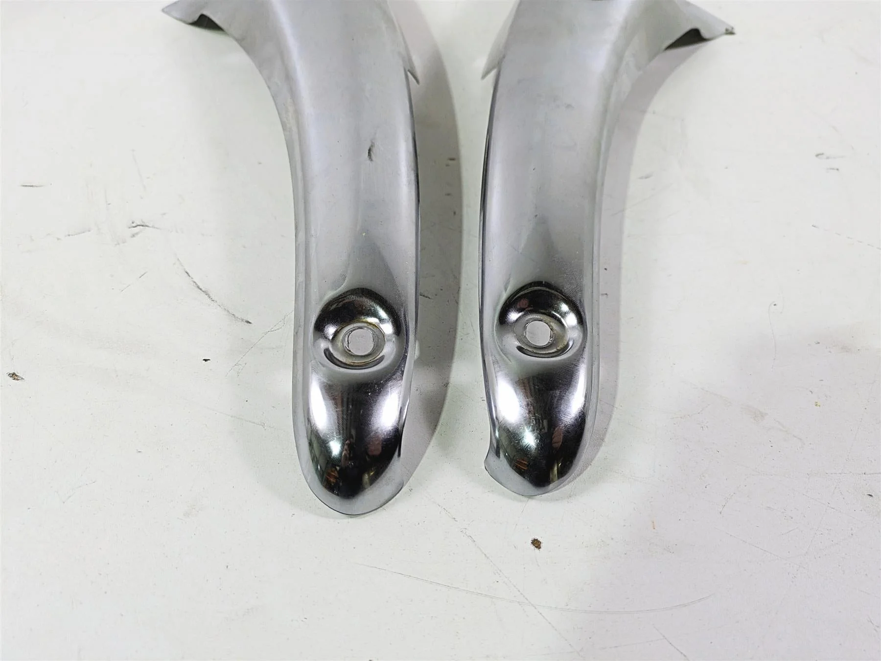 2006 Triumph Rocket 3 Rear Fender Chrome Braces Struts Covers T2306014 T2306024 - Image 11