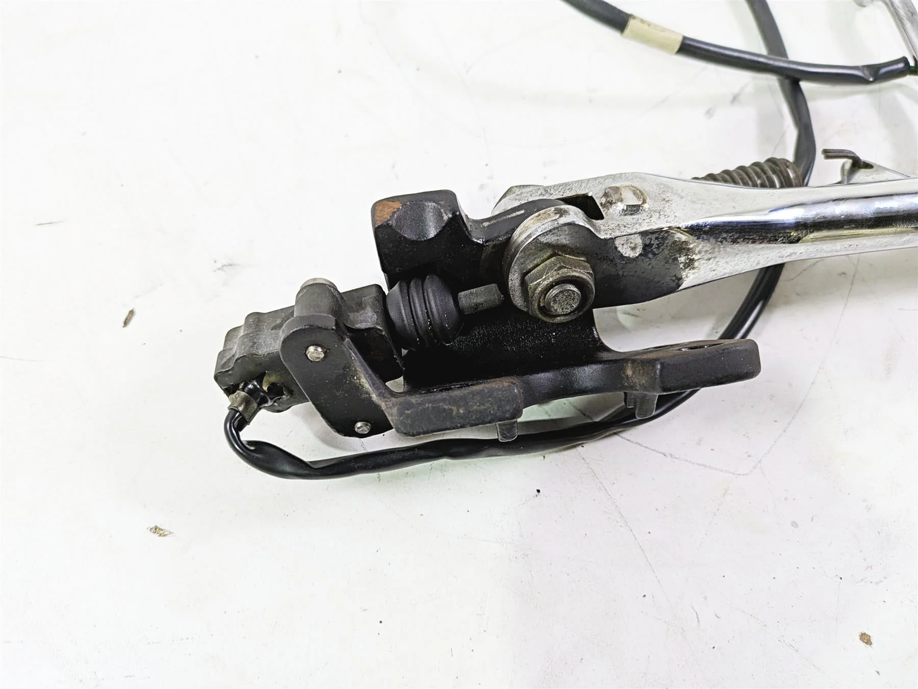 2006 Triumph Rocket 3 Side Kickstand + Safety Switch & Mount T2081380 - Image 7