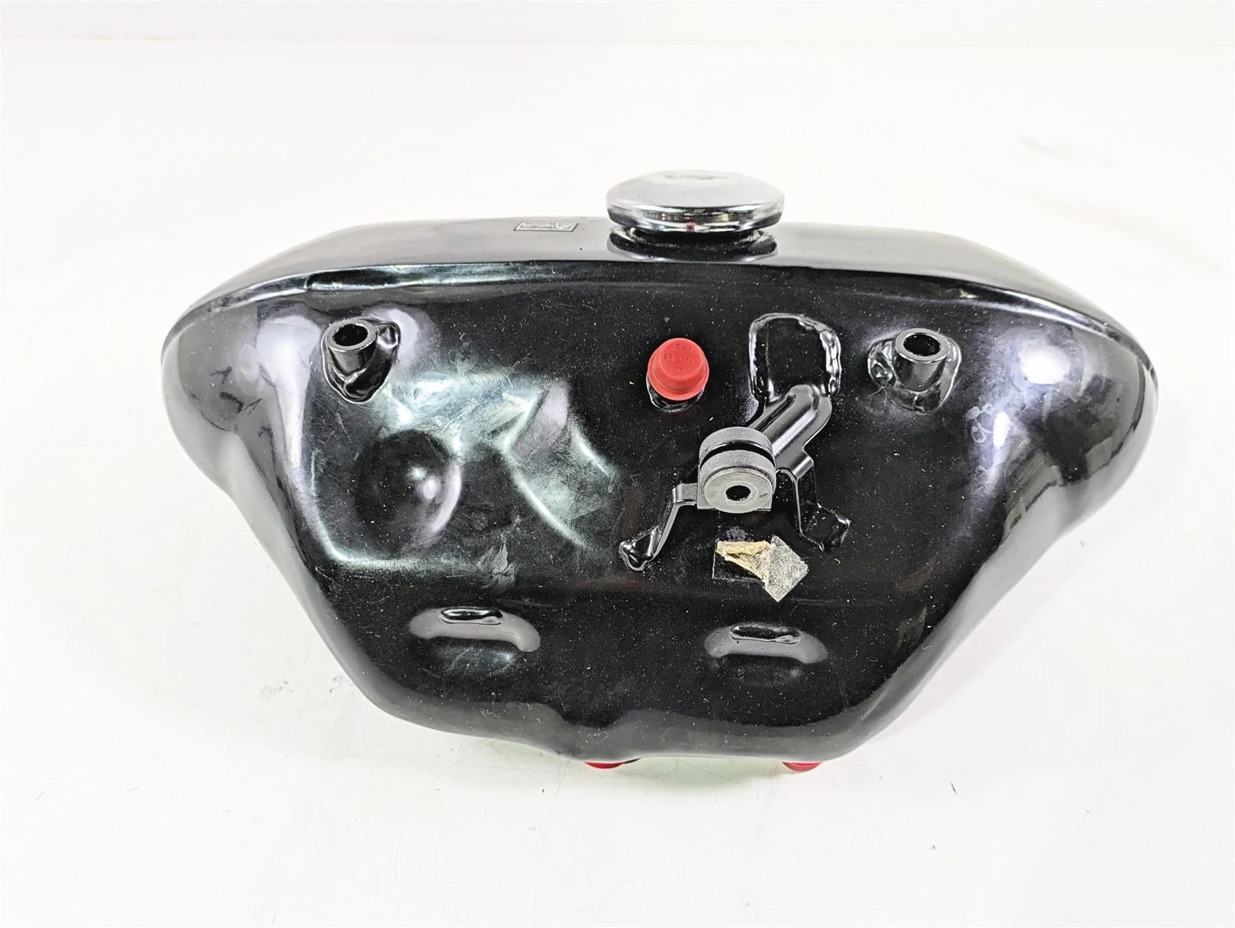 2006 Triumph Rocket 3 Side Oil Tank Reservoir & Lid T1210259 - Image 4