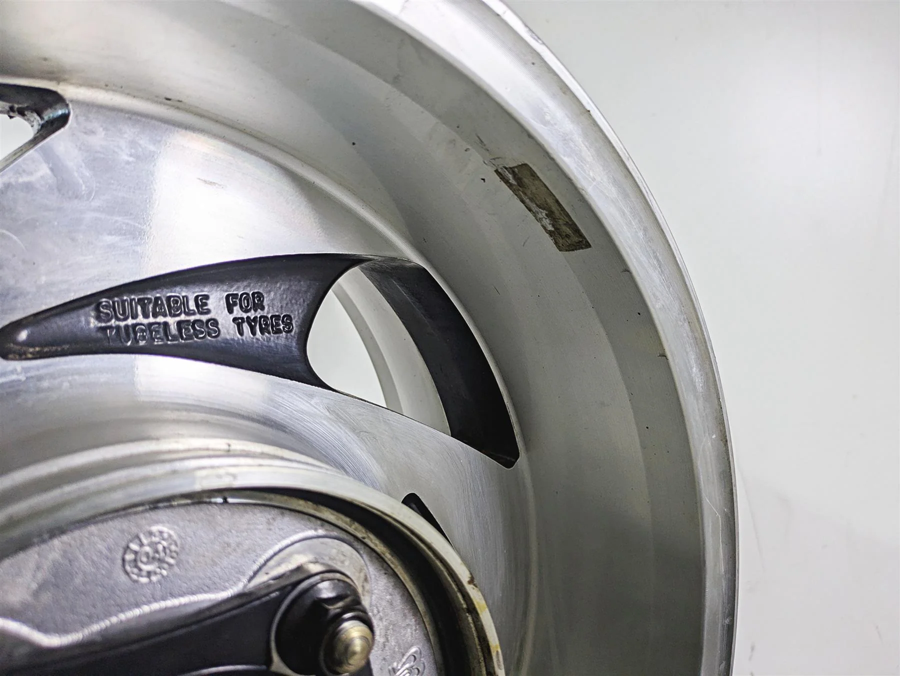 2006 Triumph Rocket 3 Straight Rear Wheel Rim 16x7.5 .61mm Runout T2012151 - Image 7