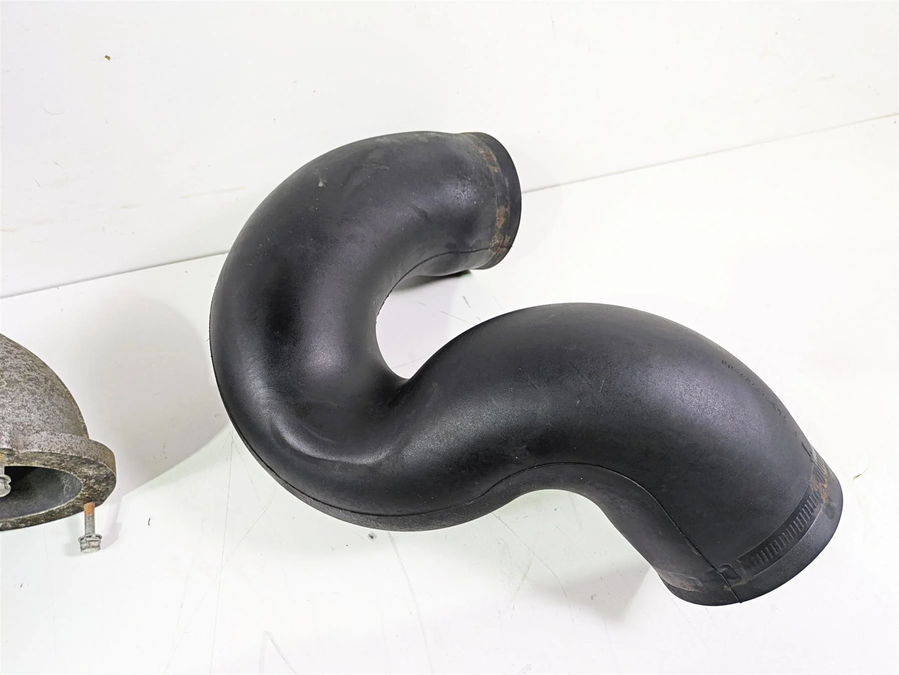 2006 Yamaha GP1300R Waverunner Exhaust Muffler & Resonator F1G-67550-10-00 - Image 11