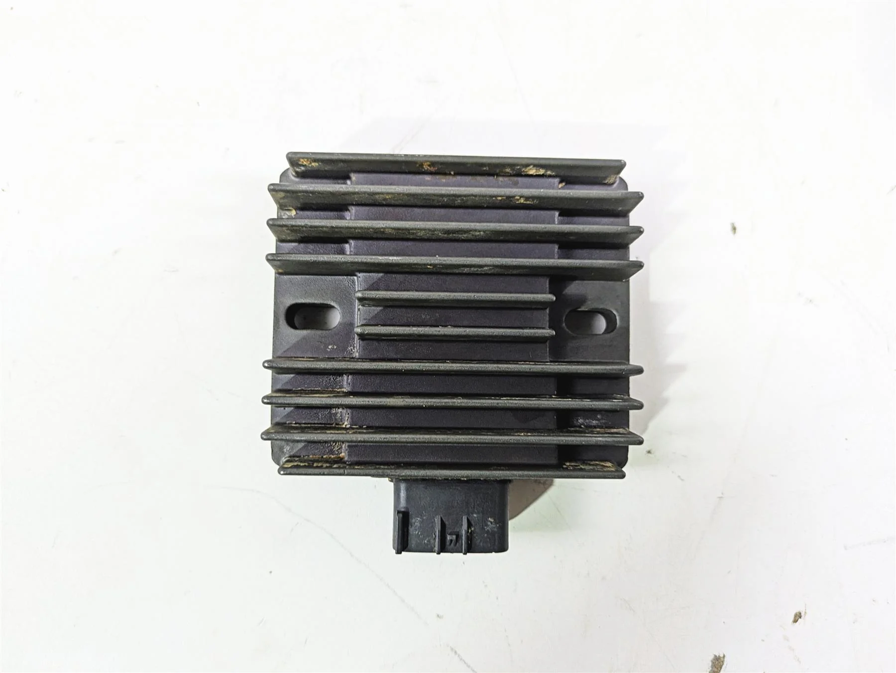 2006 Yamaha GP1300R Waverunner Rectifier Voltage Regulator 68V-81960-00-00