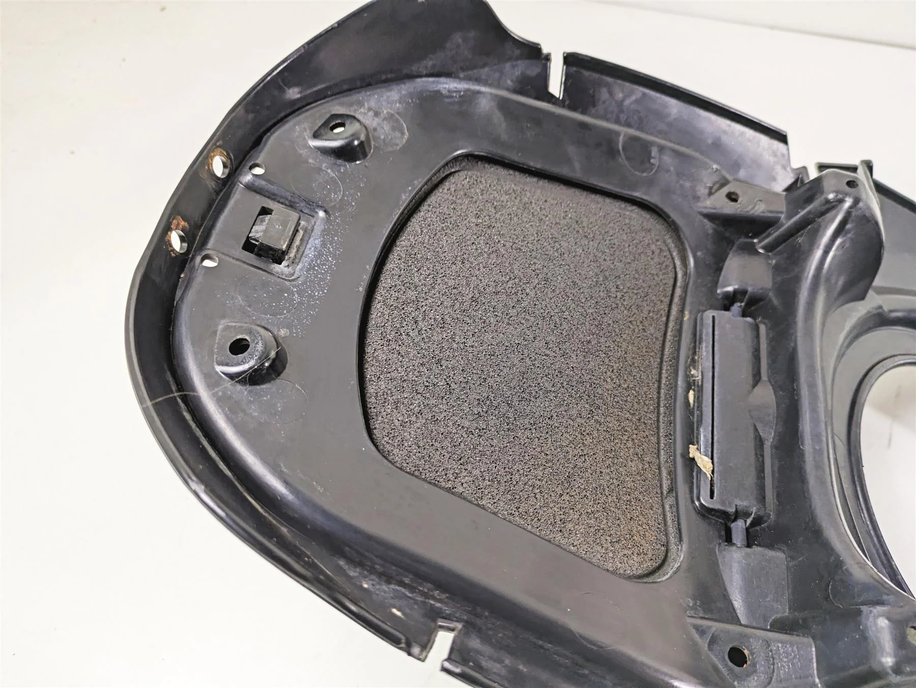 2006 Yamaha GP1300R Waverunner Upper Center Dash Panel Cover F0X-U5554-00-00 - Image 8