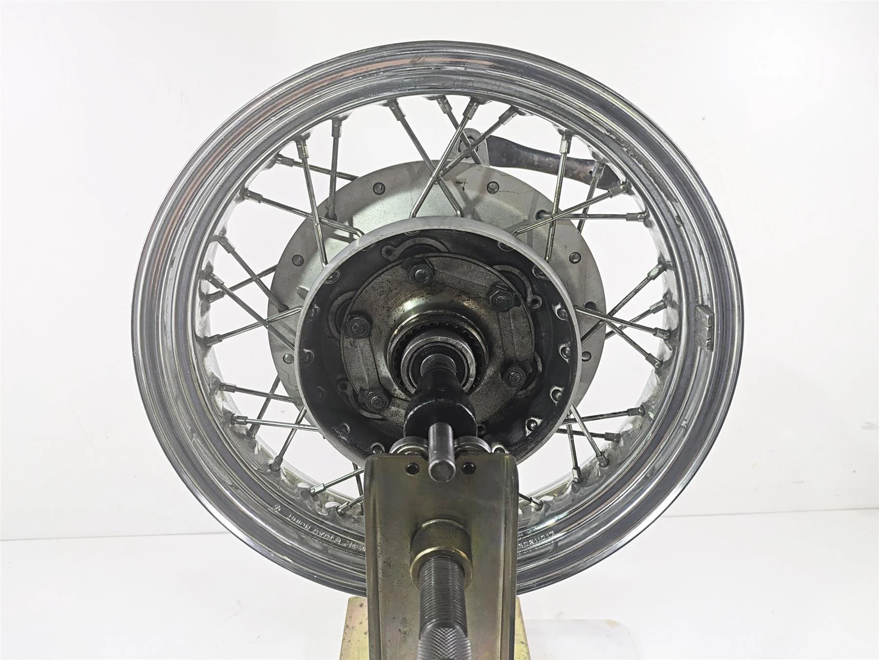 2006 Yamaha XVS650 V-Star Classic Straight 15x3.5 Rear Wheel  3JB-25311-00-35 - Image 2