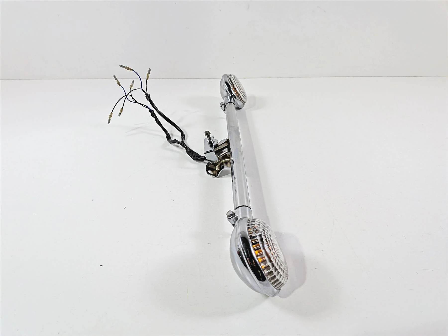 2006 Yamaha XVZ1300 Royal Star Front Blinker Bar Turn Signal Set 1D6-83310-00-00 - Image 3