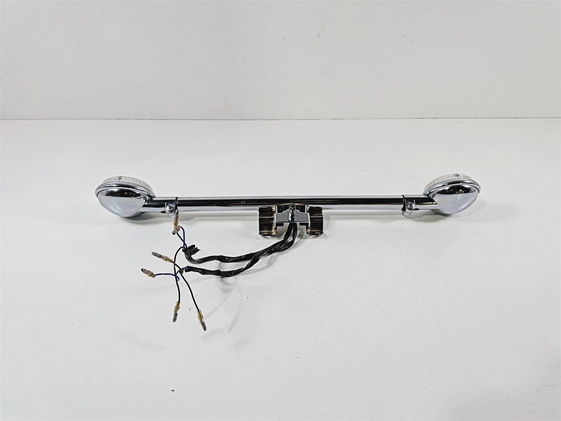 2006 Yamaha XVZ1300 Royal Star Front Blinker Bar Turn Signal Set 1D6-83310-00-00 - Image 4