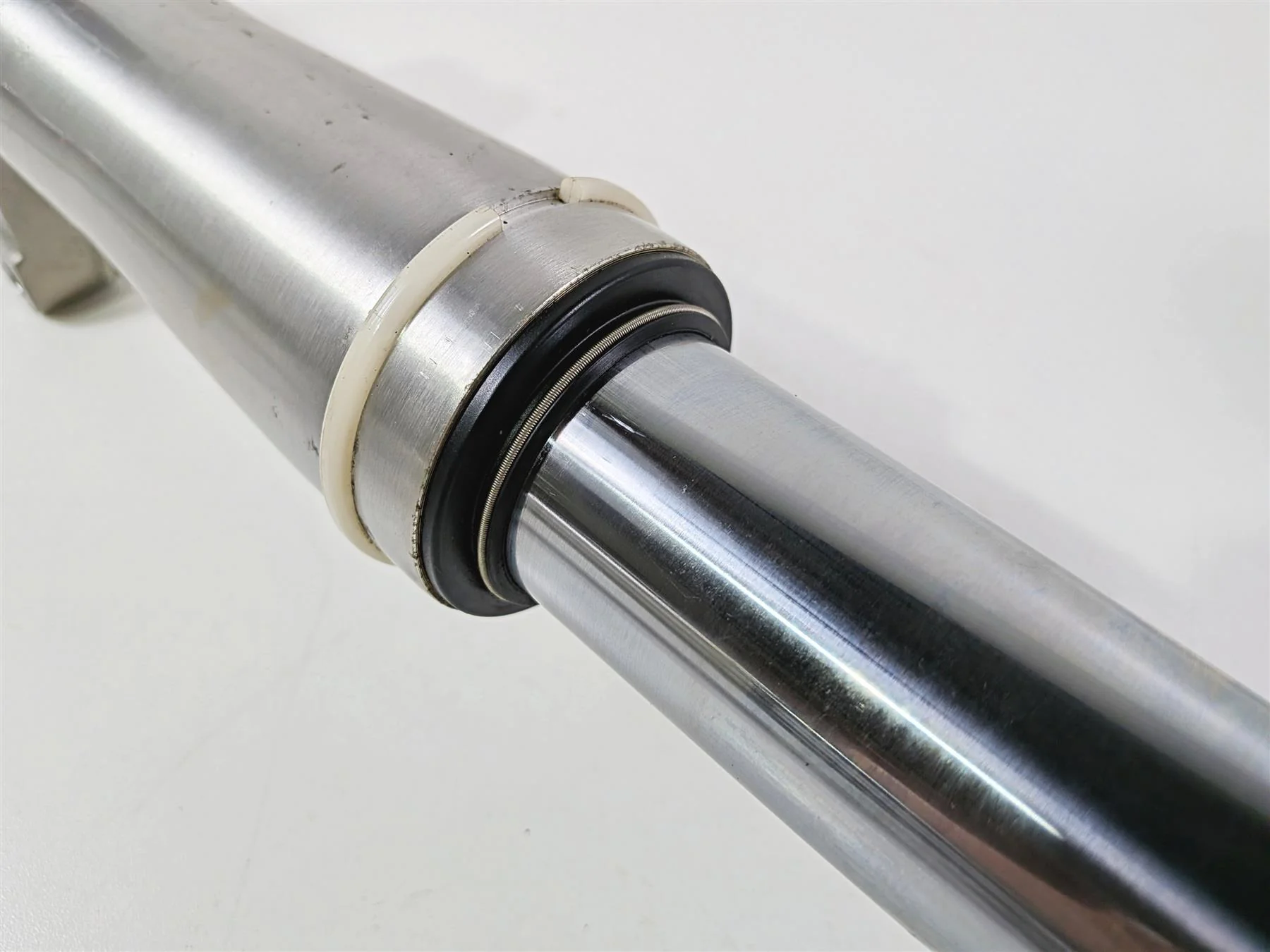 2006 Yamaha XVZ1300 Royal Star Front Fork End Set 1D6-23103-00-00 1D6-23102-00 - Image 13