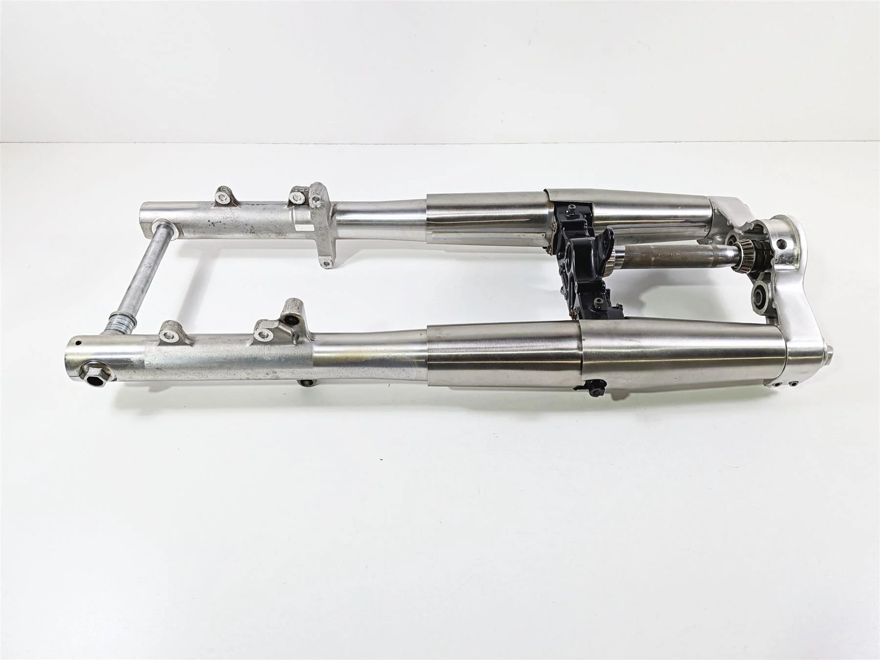 2006 Yamaha XVZ1300 Royal Star Front Fork End Set 1D6-23103-00-00 1D6-23102-00 - Image 2