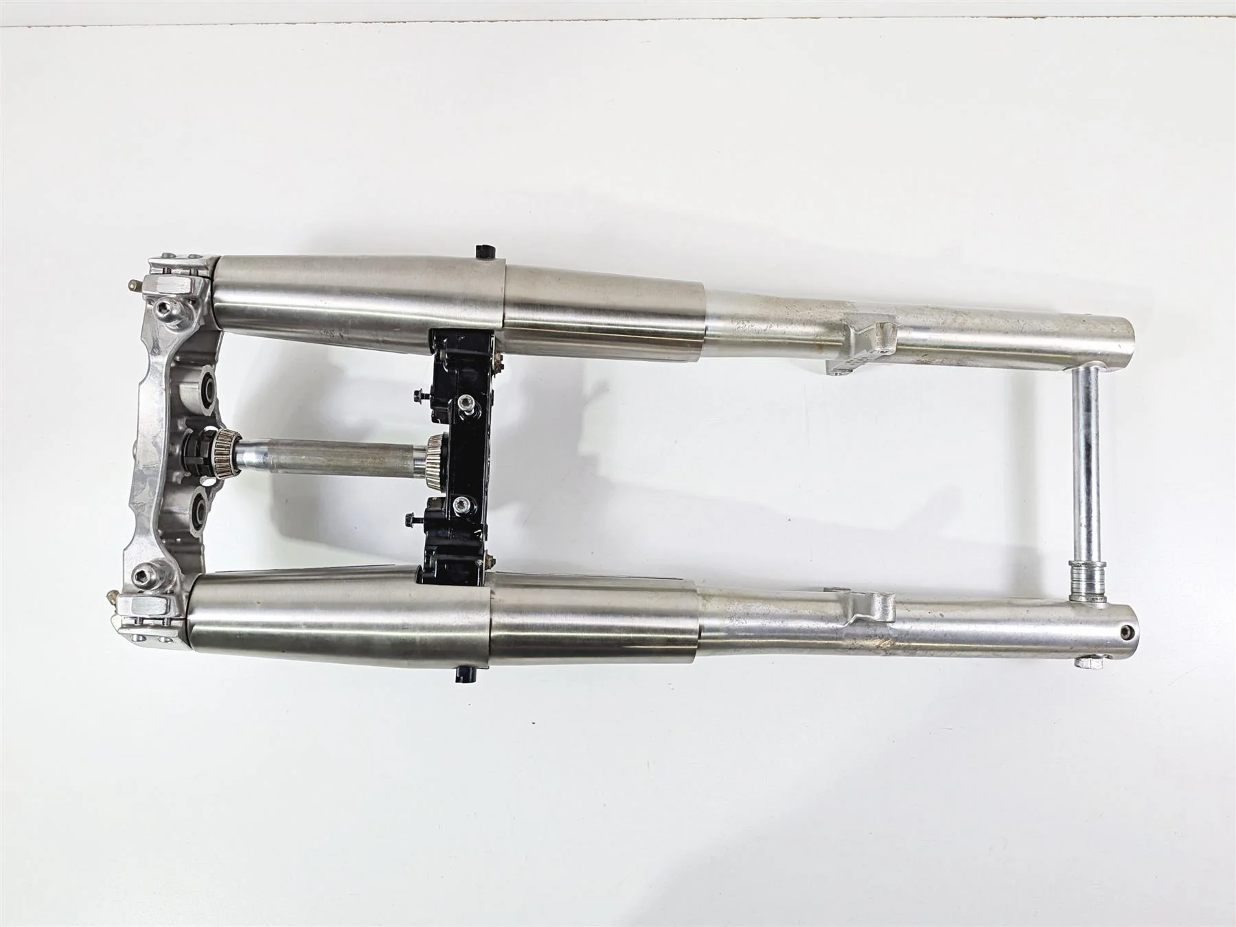 2006 Yamaha XVZ1300 Royal Star Front Fork End Set 1D6-23103-00-00 1D6-23102-00 - Image 4
