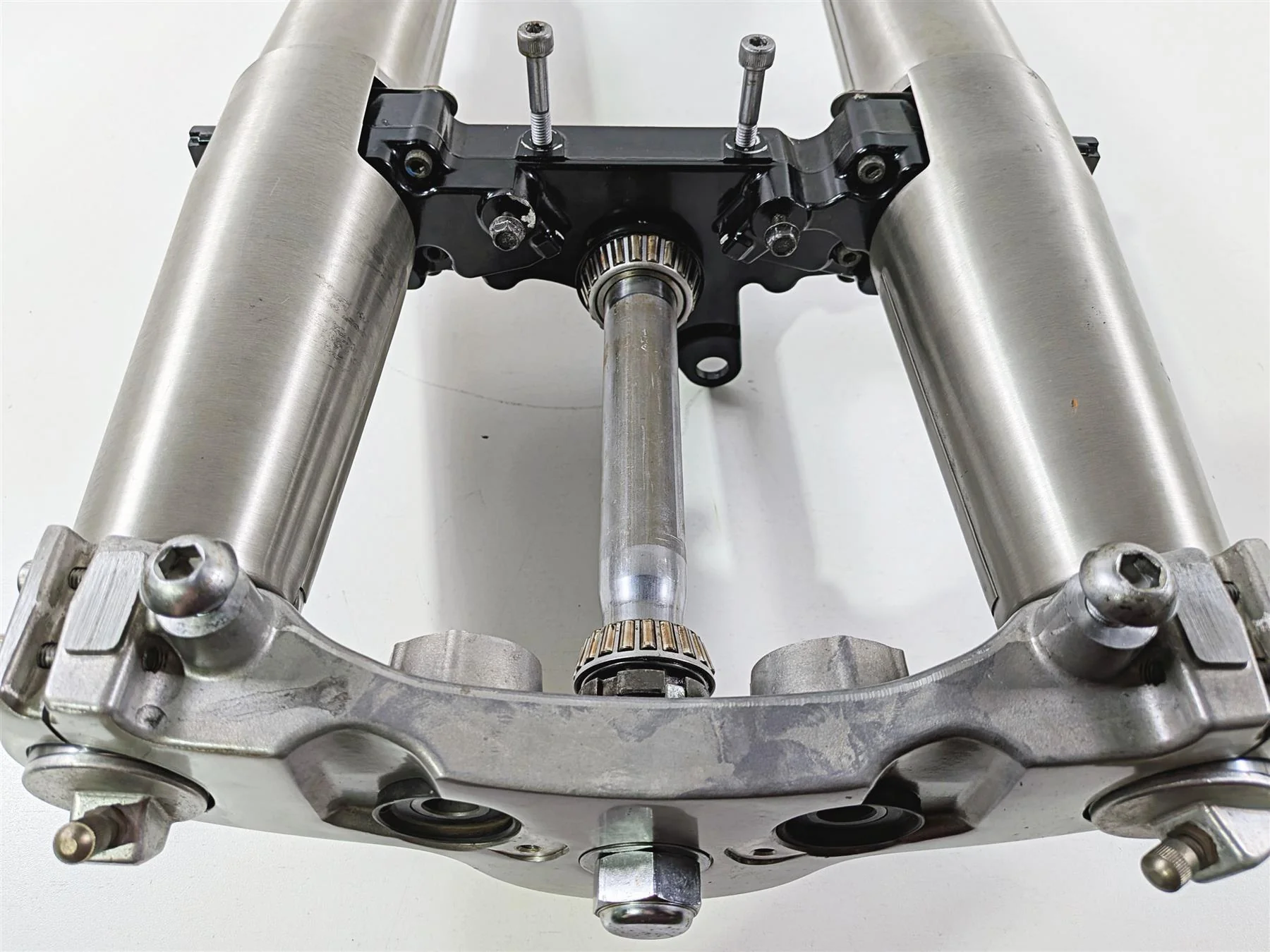 2006 Yamaha XVZ1300 Royal Star Front Fork End Set 1D6-23103-00-00 1D6-23102-00 - Image 6