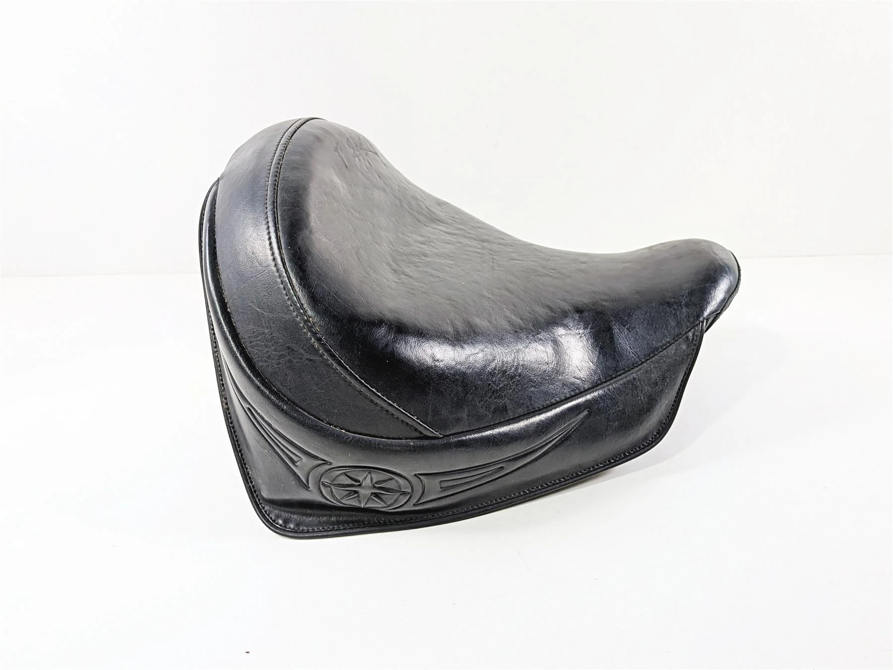 2006 Yamaha XVZ1300 Royal Star Front Seat Saddle 1D6-24710-00-00 - Image 3