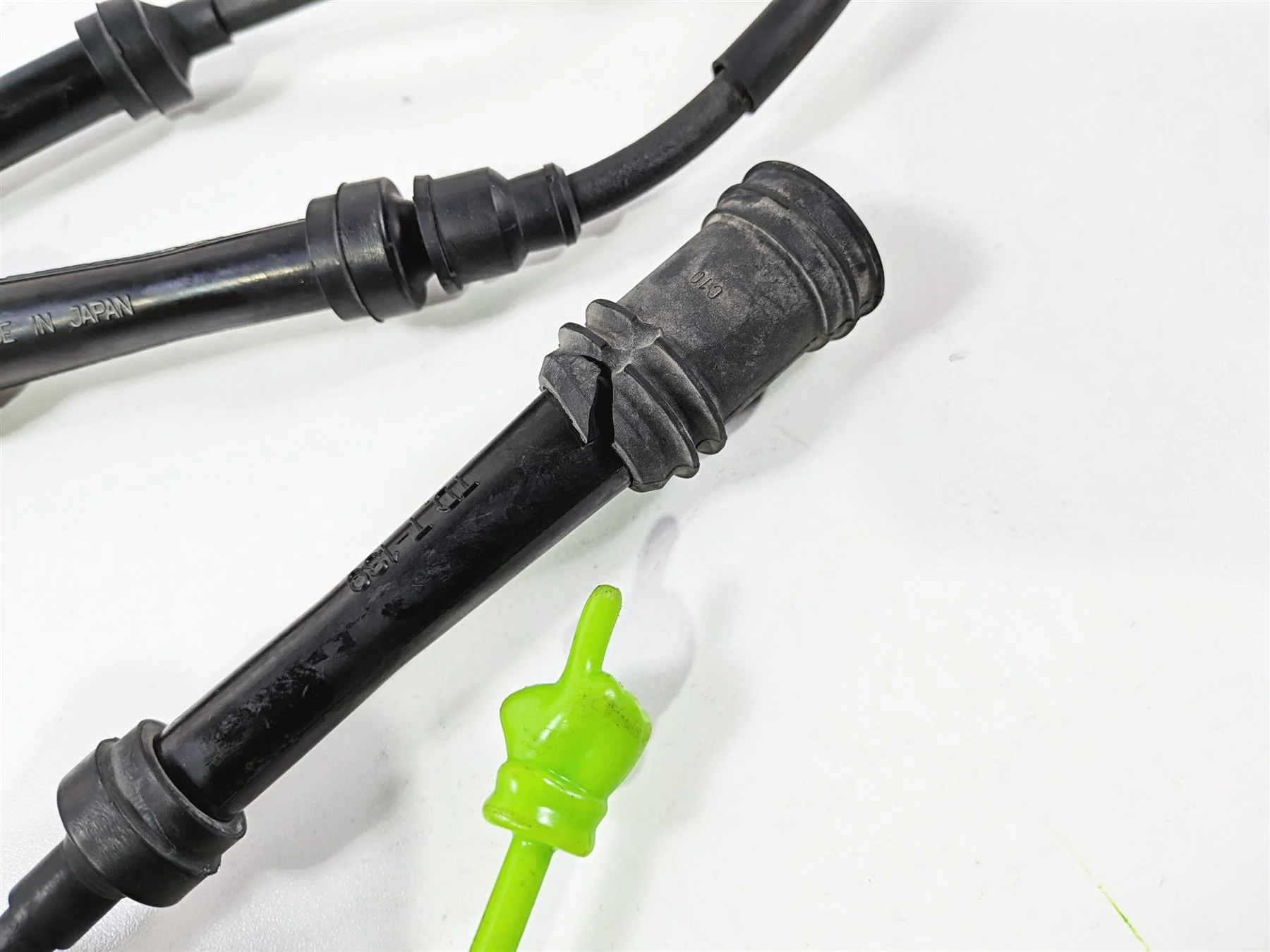 2006 Yamaha XVZ1300 Royal Star Ignition Coil Set 4XY-82320-10-00 4XY-82320-00-00 - Image 7