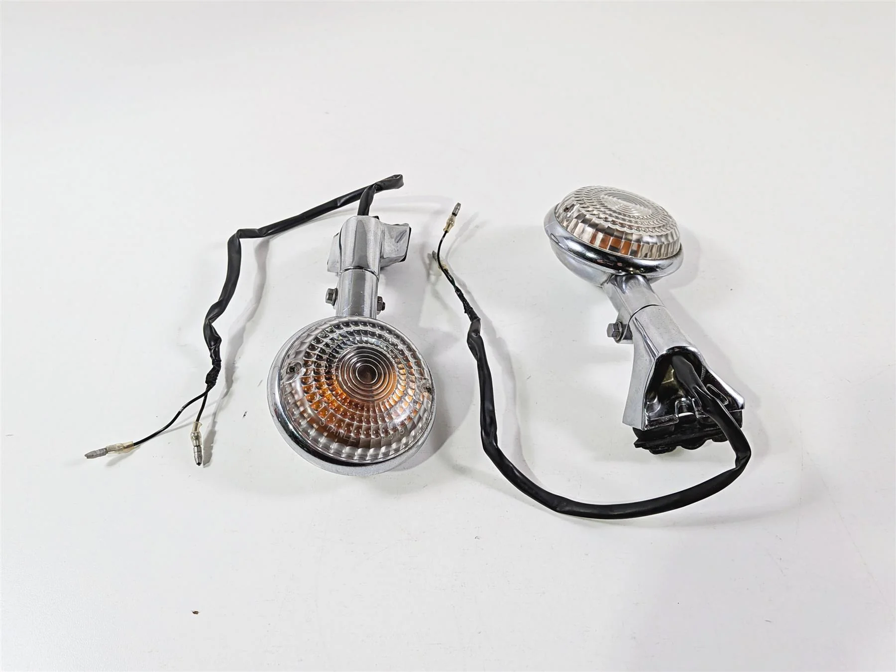 2006 Yamaha XVZ1300 Royal Star Rear Blinker Turn Signal 1D6-83340 1D6-83340-01 - Image 3