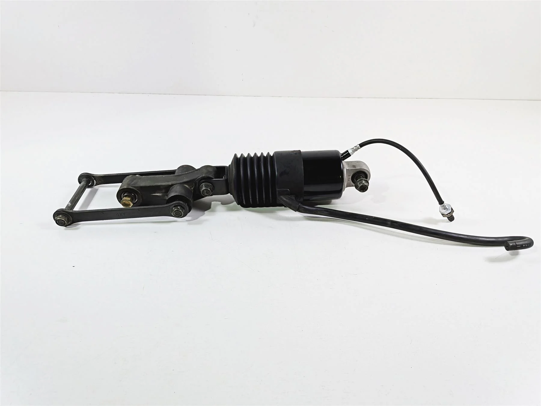 2006 Yamaha XVZ1300 Royal Star Rear Suspension Shock Damper 1D6-22210-00-00 - Image 4