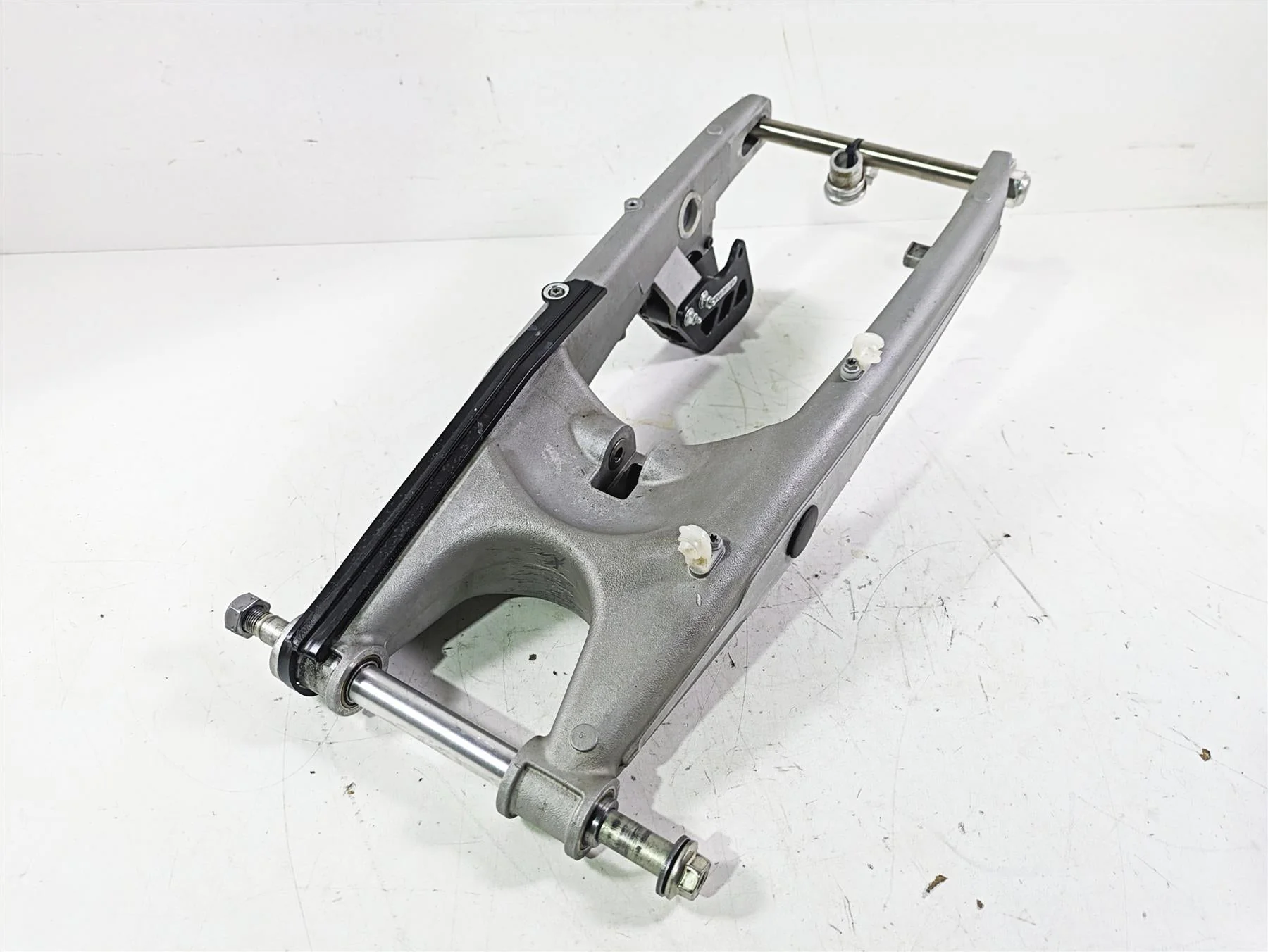 2007 2008 Husaberg FE550 Rear Swingarm 80004030144 - Image 12