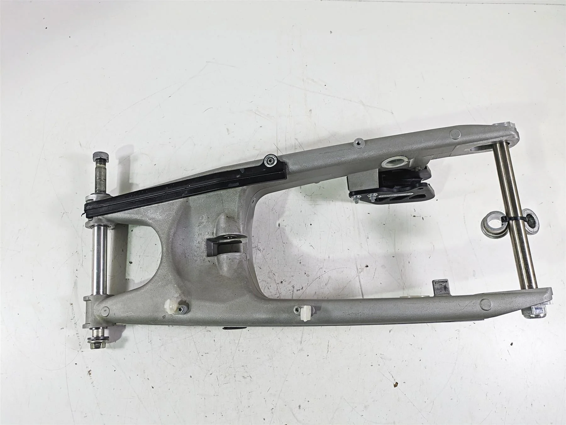 2007 2008 Husaberg FE550 Rear Swingarm 80004030144 - Image 5
