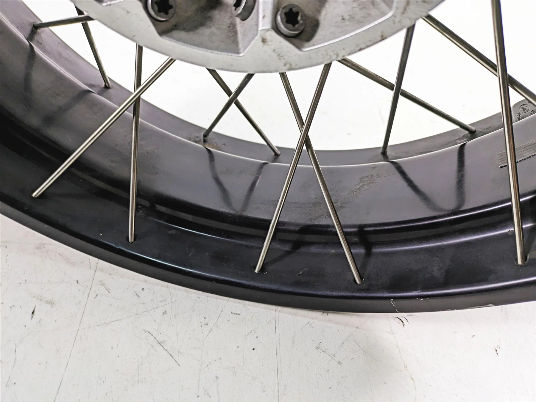 2007 BMW R1200GS K255 Adv 17x4 Rear Wheel Spoke Rim 36317710861 36317696222 - Image 11