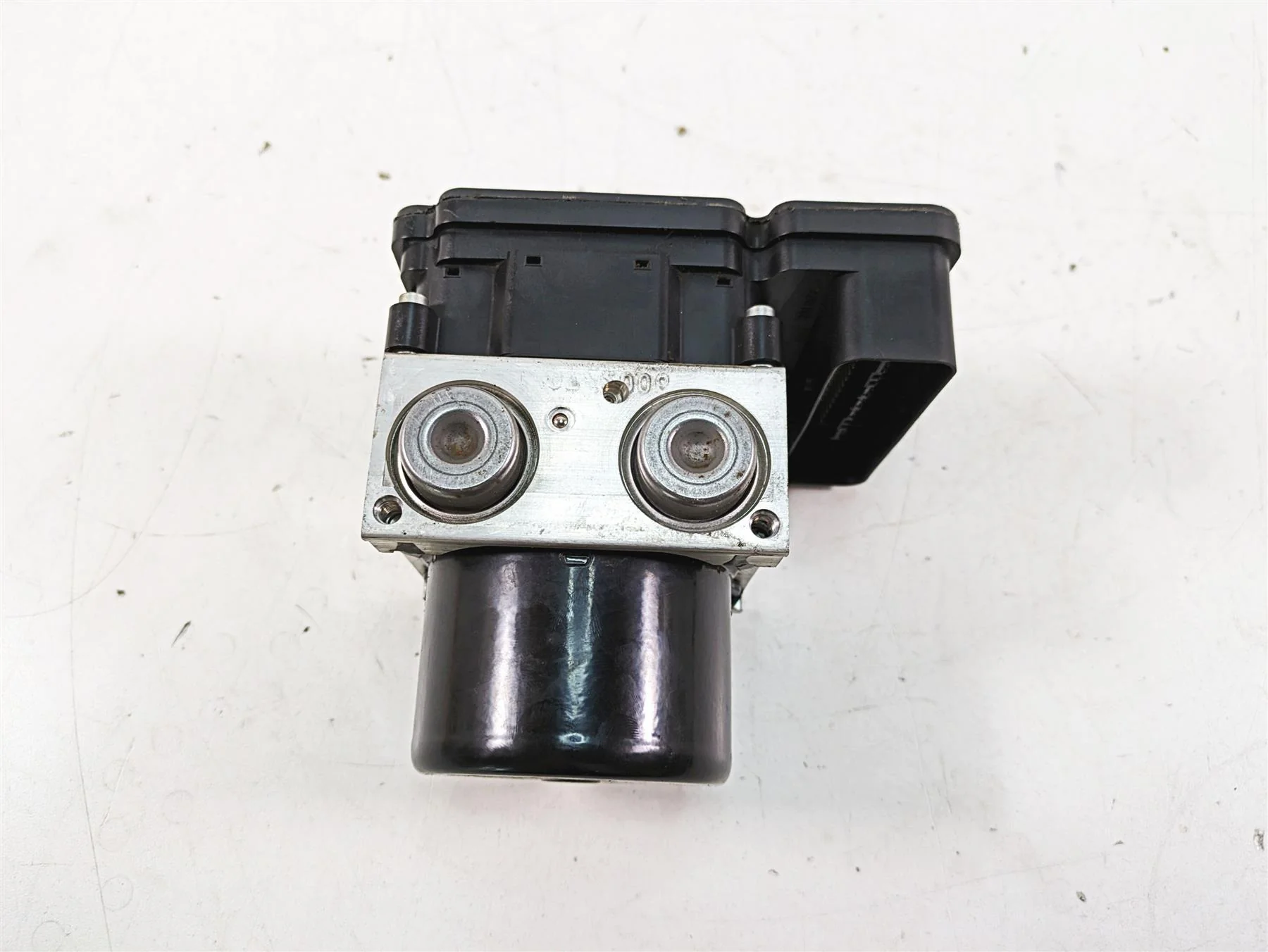 2007 BMW R1200GS K255 Adv Abs Brake Pump Module Gen2 34517715109 7707617 - Image 8