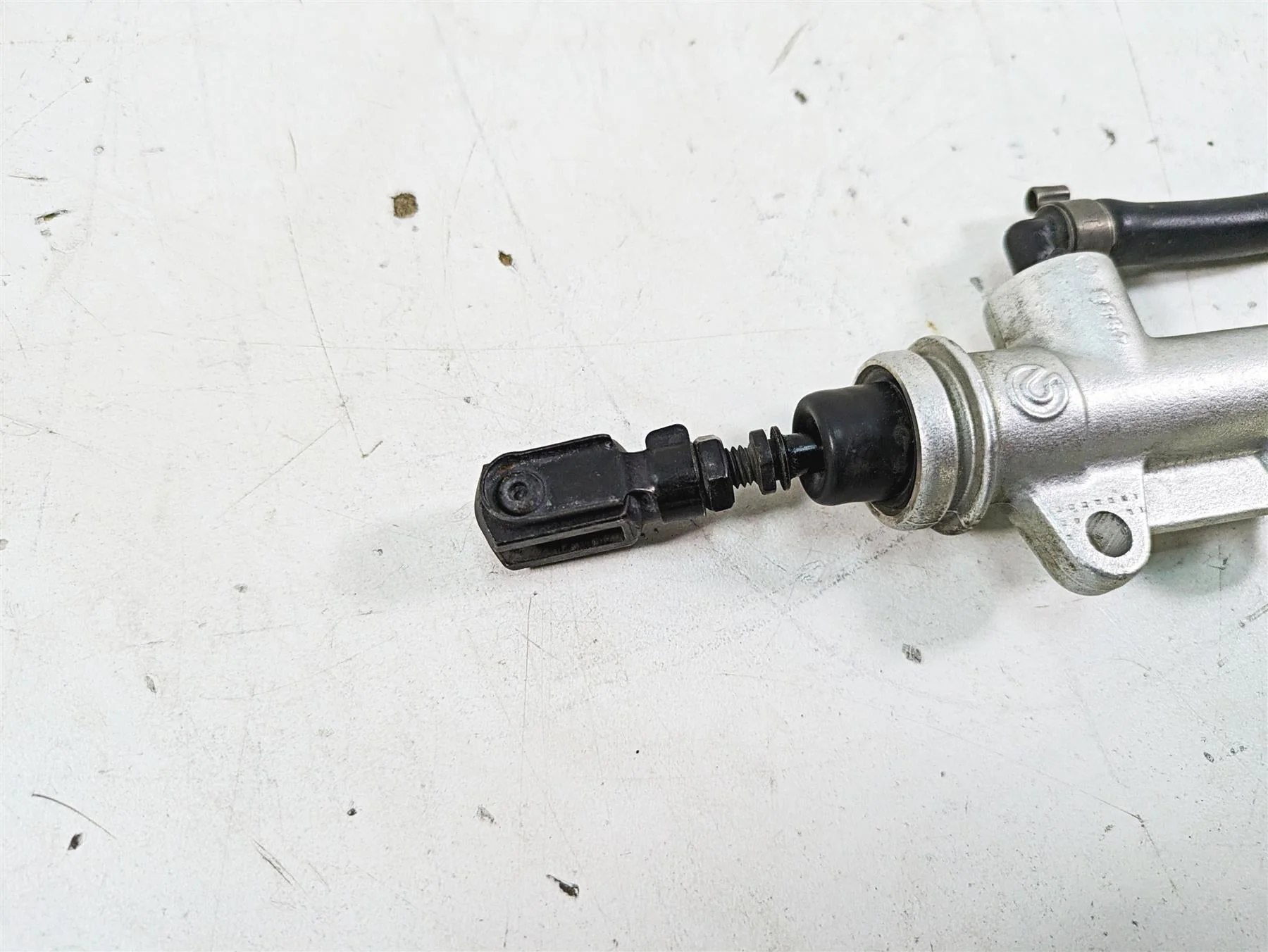 2007 BMW R1200GS K255 Adv Brembo Rear Brake Master Cylinder 34317699574 - Image 10
