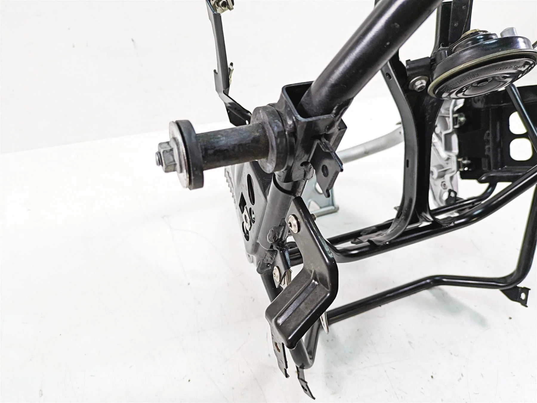 2007 BMW R1200GS K255 Adv Front Subframe Sub Frame - Read 46637701558 - Image 12