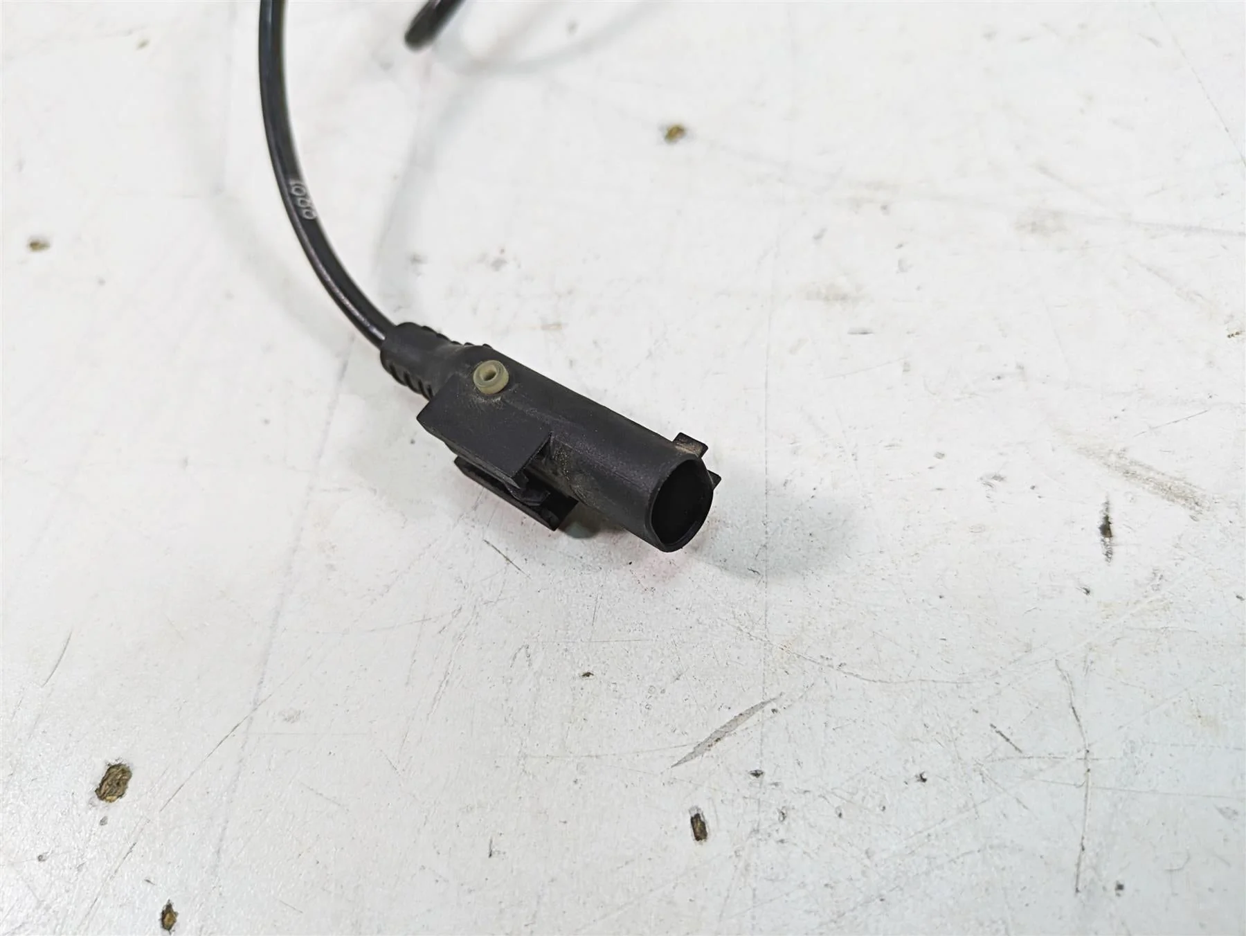 2007 BMW R1200GS K255 Adv Front Wheel Speed Sensor 34527677824 - Image 10