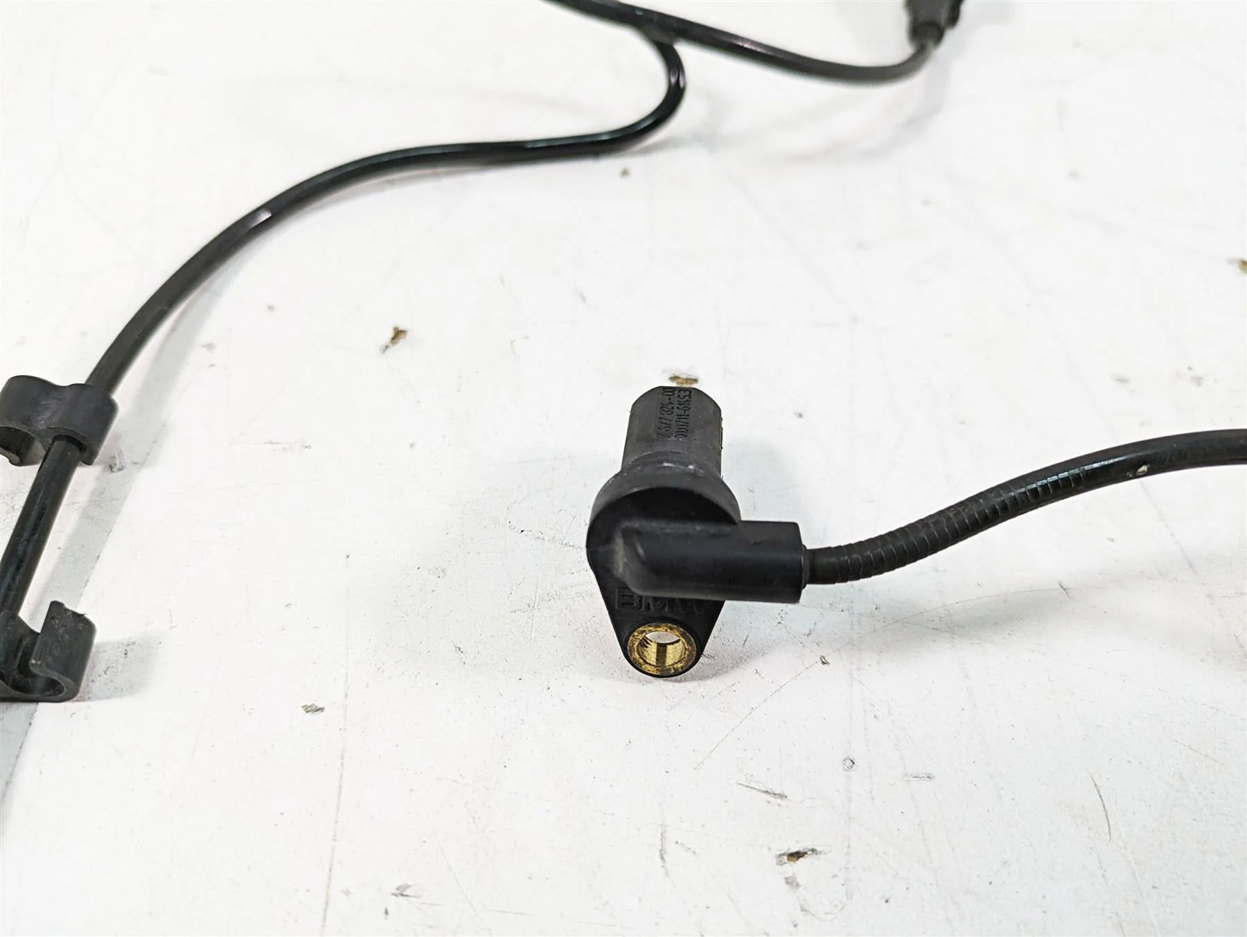 2007 BMW R1200GS K255 Adv Front Wheel Speed Sensor 34527677824 - Image 6