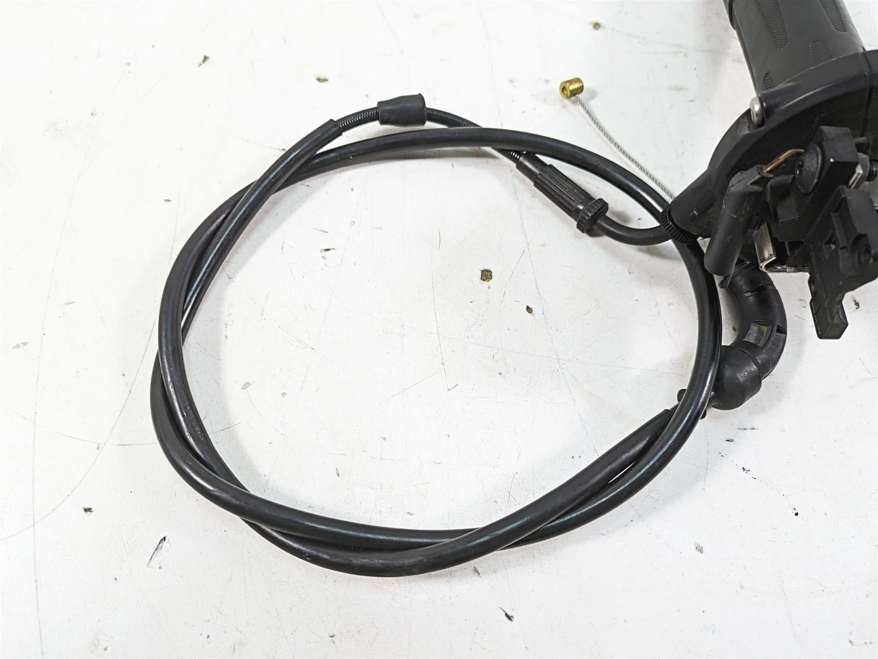 2007 BMW R1200GS K255 Adv Heated Hand Grips Throttle Cable Set 61317727067 - Image 5