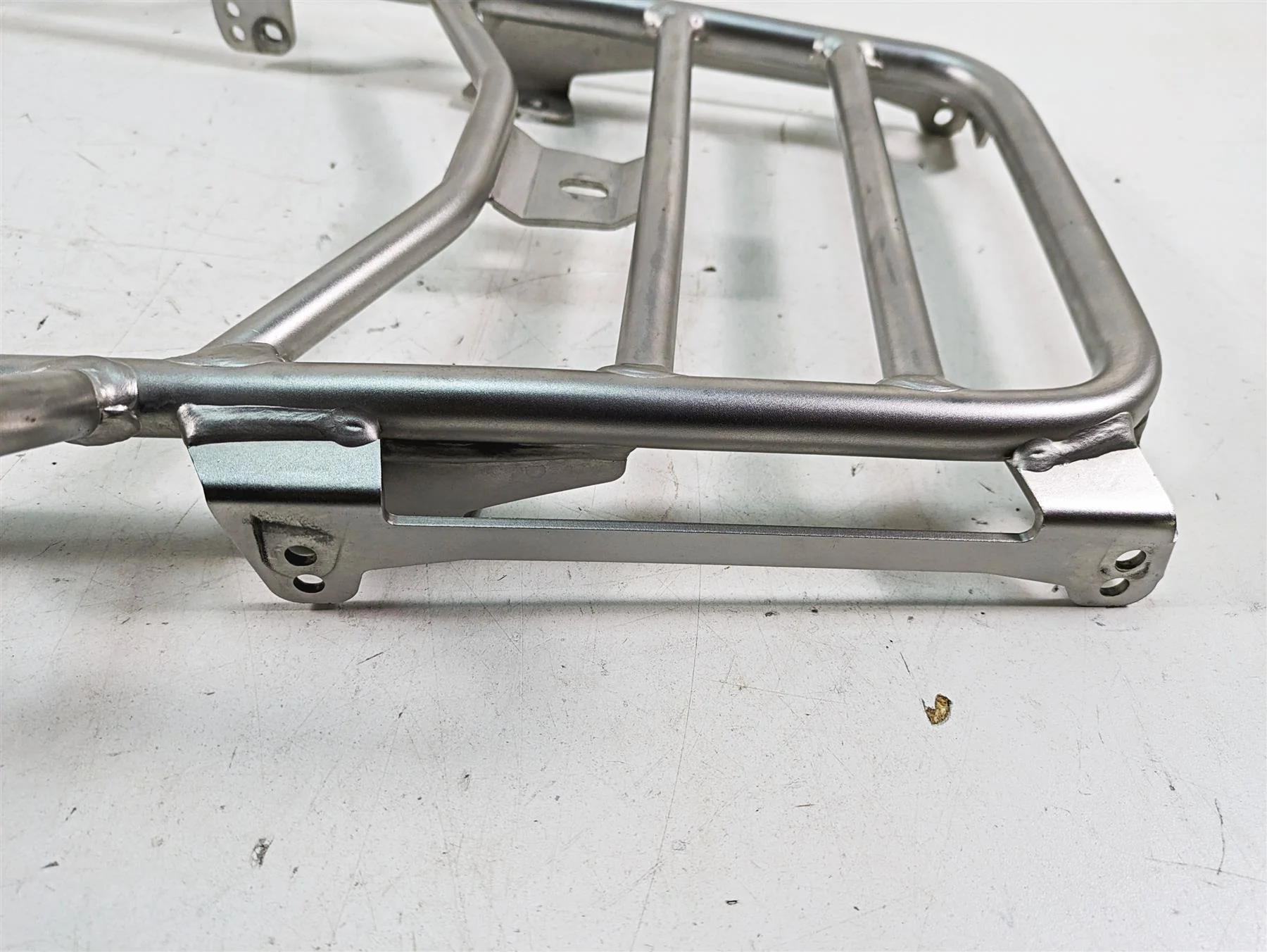 2007 BMW R1200GS K255 Adv Rear Luggage Rack Carrier Rail 46547695798 - Image 10