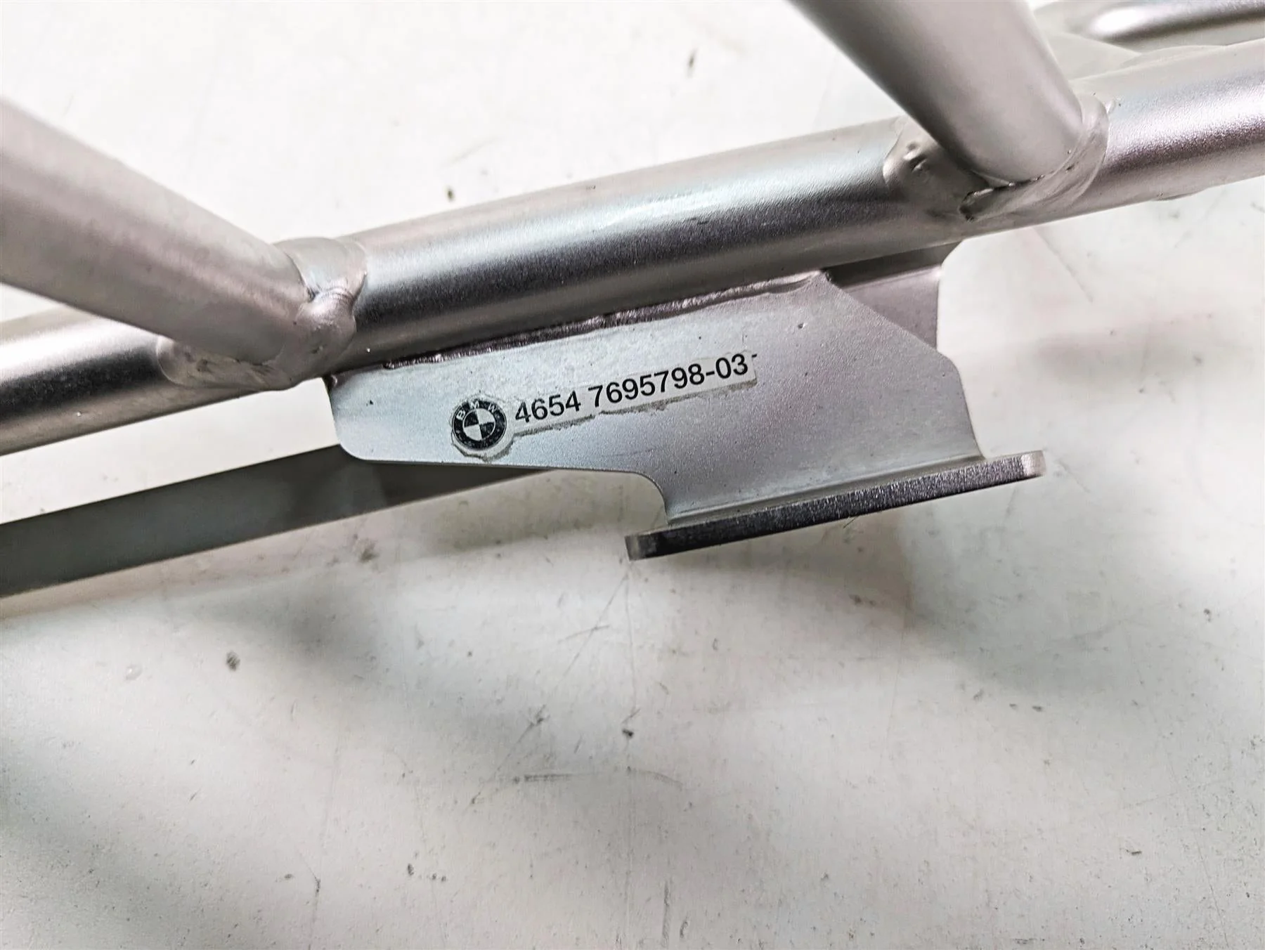 2007 BMW R1200GS K255 Adv Rear Luggage Rack Carrier Rail 46547695798 - Image 7