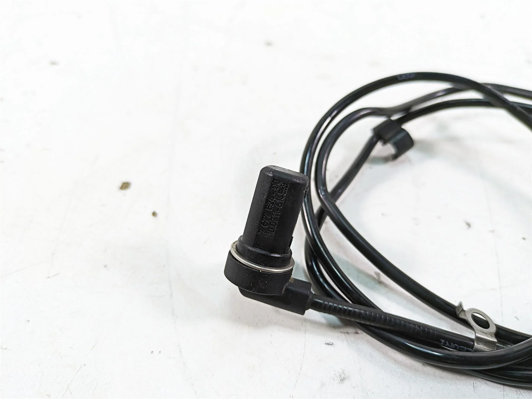 2007 BMW R1200GS K255 Adv Rear Wheel Speed Sensor 34527677824 - Image 6