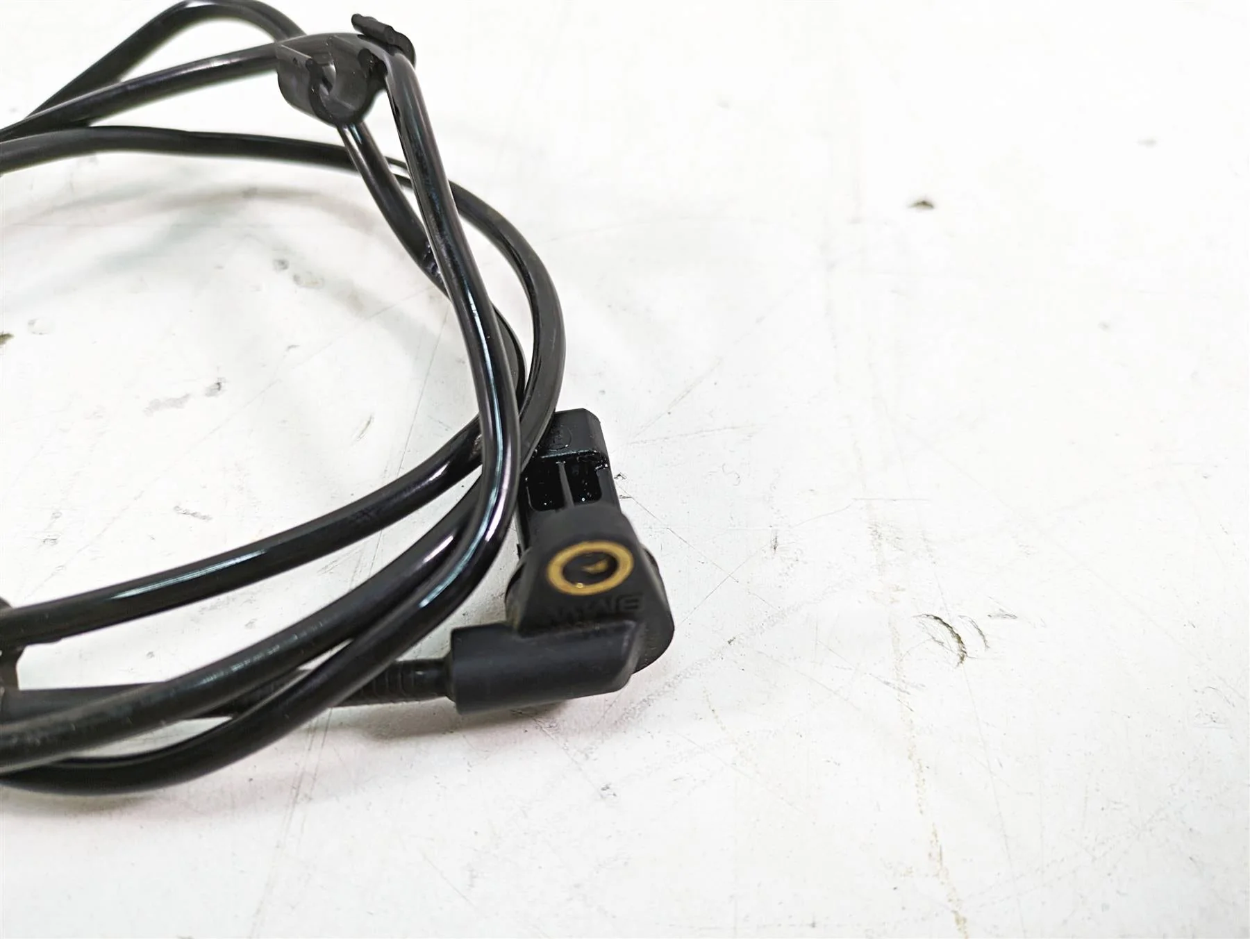 2007 BMW R1200GS K255 Adv Rear Wheel Speed Sensor 34527677824 - Image 9