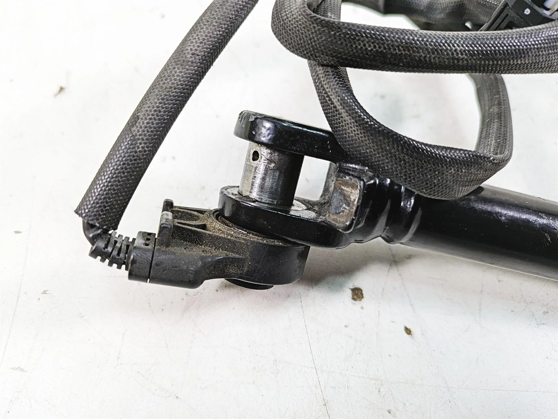 2007 BMW R1200GS K255 Adv Side Kickstand Kick Stand + Switch 46537683977 - Image 7