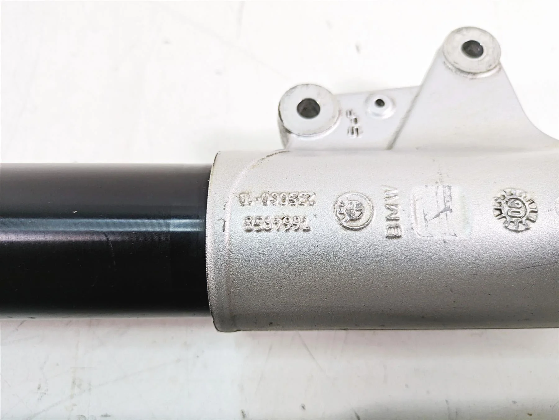 2007 BMW R1200GS K255 Adv Straight Front Fork Leg Set 31427699687 31427695958 - Image 4