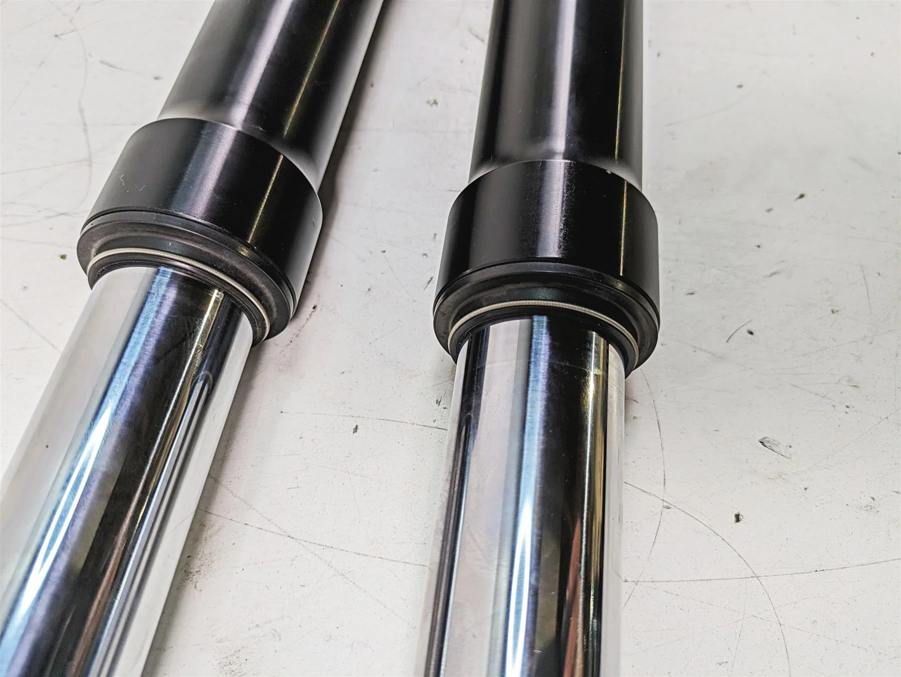 2007 BMW R1200GS K255 Adv Straight Front Fork Leg Set 31427699687 31427695958 - Image 7