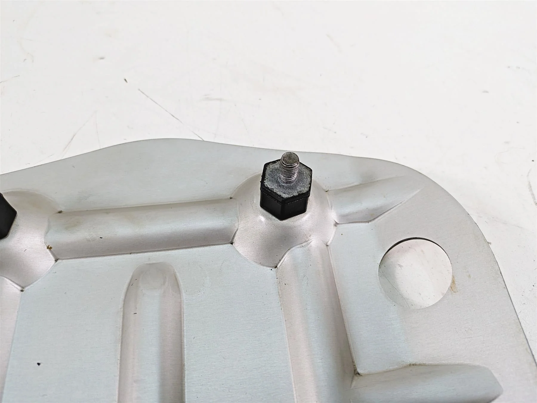 2007 BMW R1200GS K255 Adv Under Engine Guard Skid Plate Protection 11117717743 - Image 10