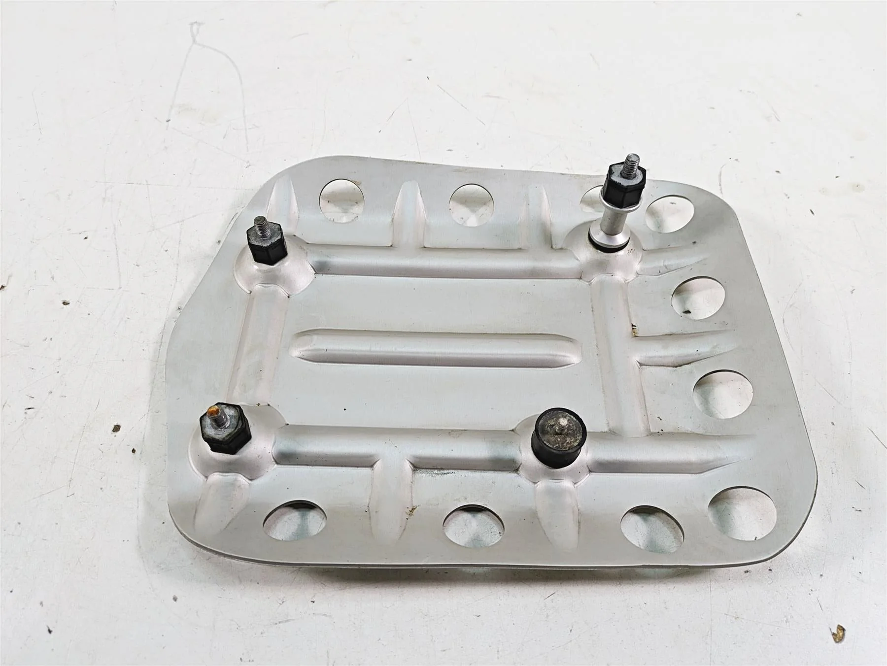 2007 BMW R1200GS K255 Adv Under Engine Guard Skid Plate Protection 11117717743 - Image 3