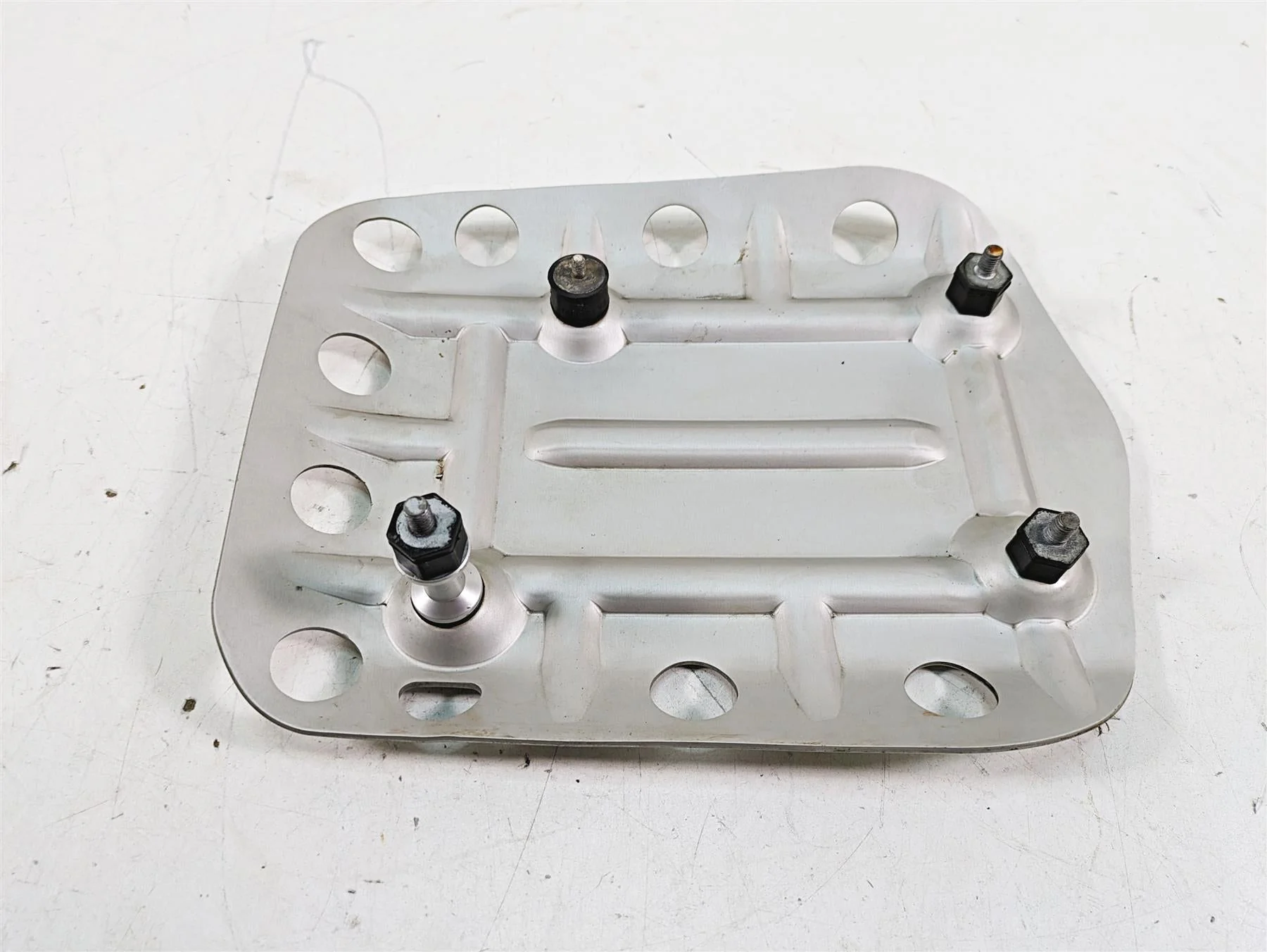 2007 BMW R1200GS K255 Adv Under Engine Guard Skid Plate Protection 11117717743 - Image 5