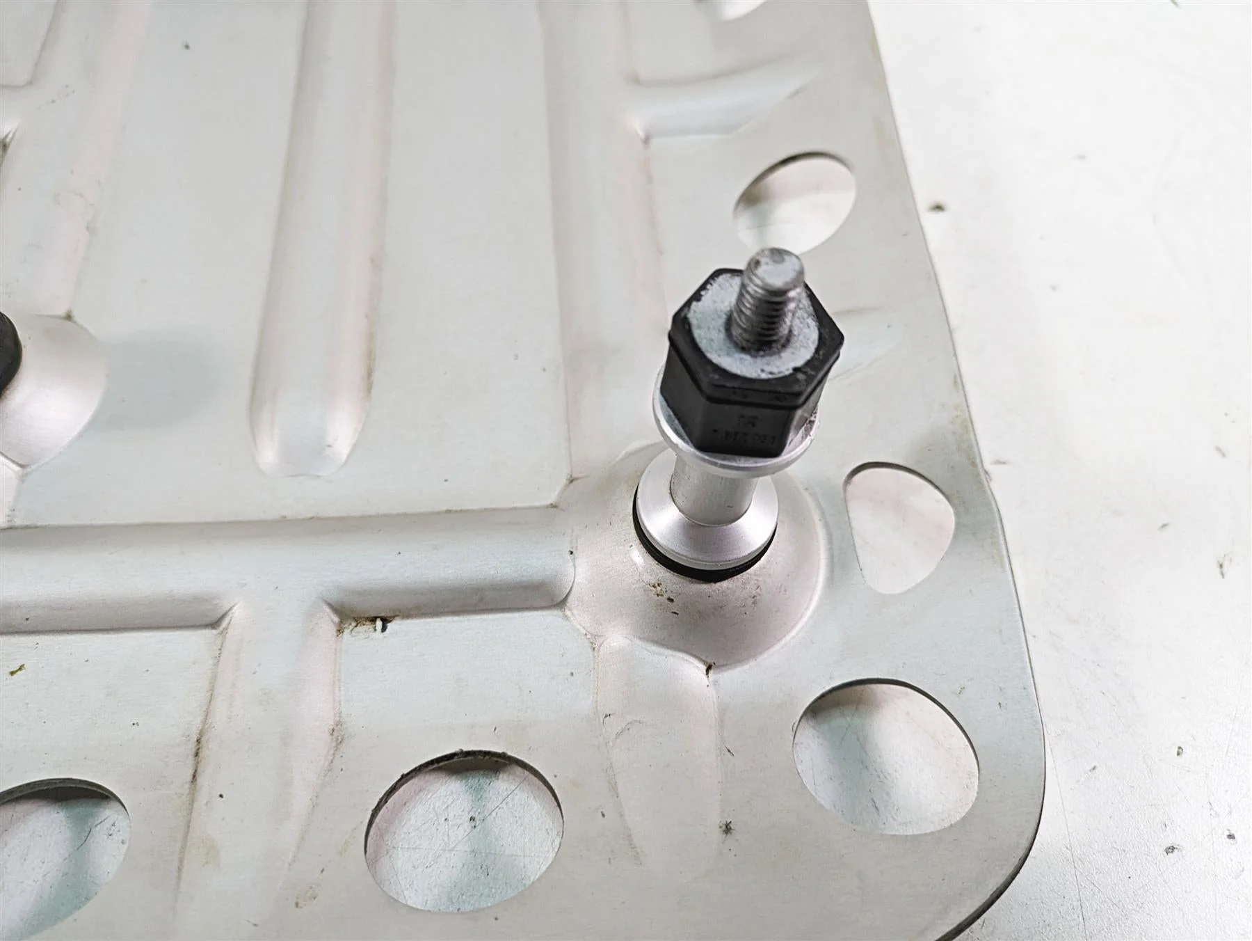 2007 BMW R1200GS K255 Adv Under Engine Guard Skid Plate Protection 11117717743 - Image 7