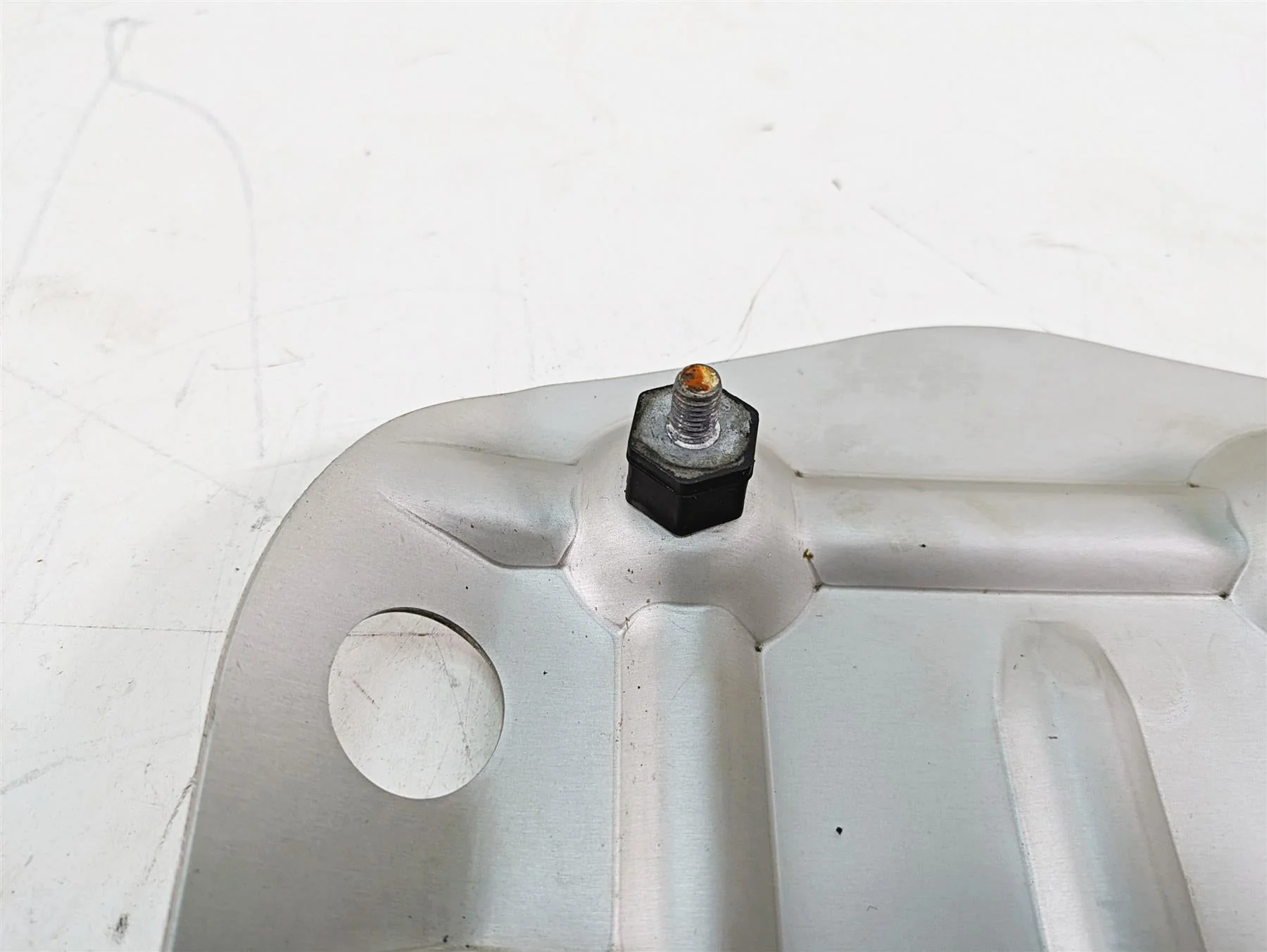 2007 BMW R1200GS K255 Adv Under Engine Guard Skid Plate Protection 11117717743 - Image 9