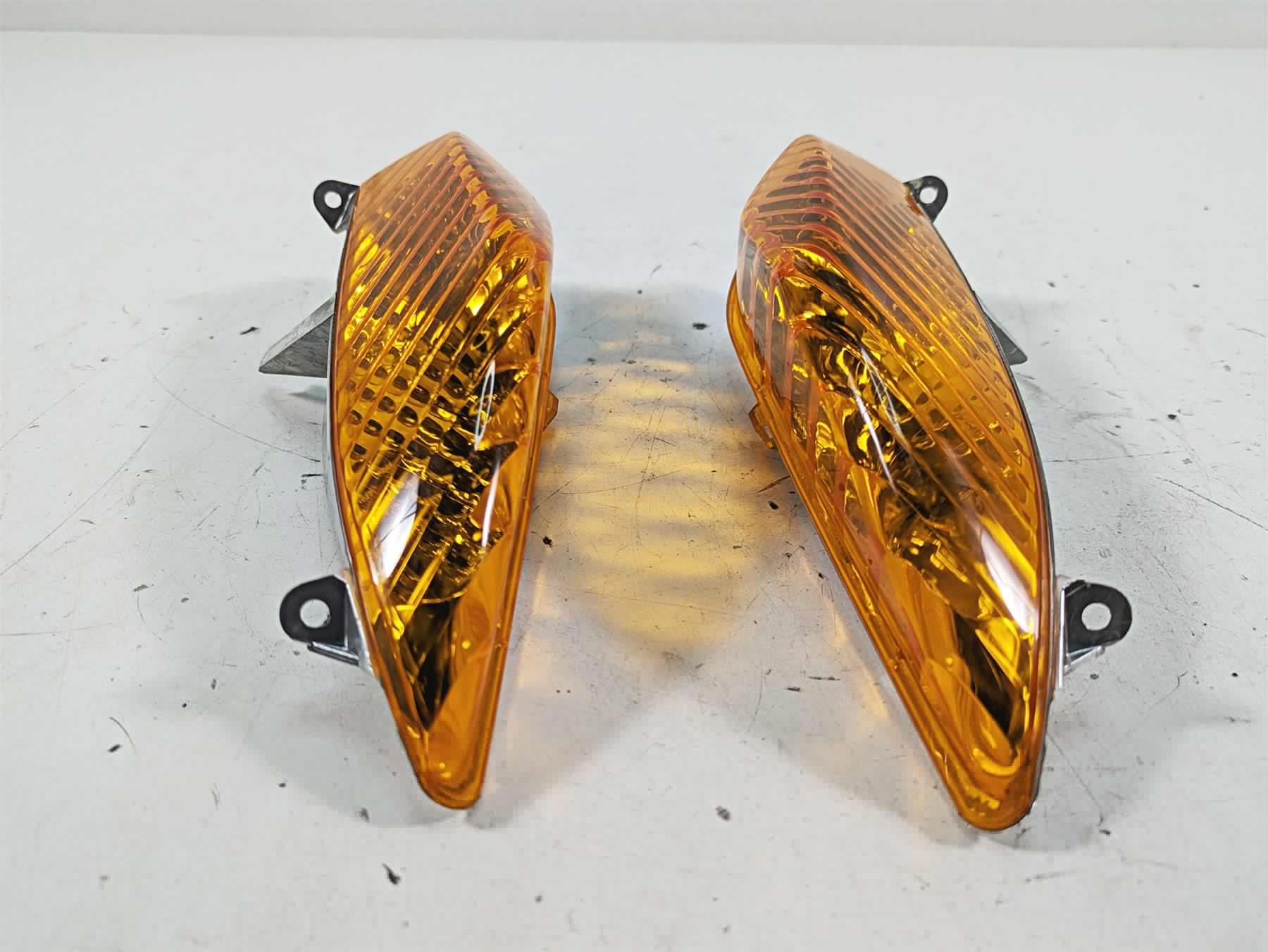 2007 BMW R1200RT K26 Front Blinker Turn Signal Set 63137714083 63137714084 - Image 11