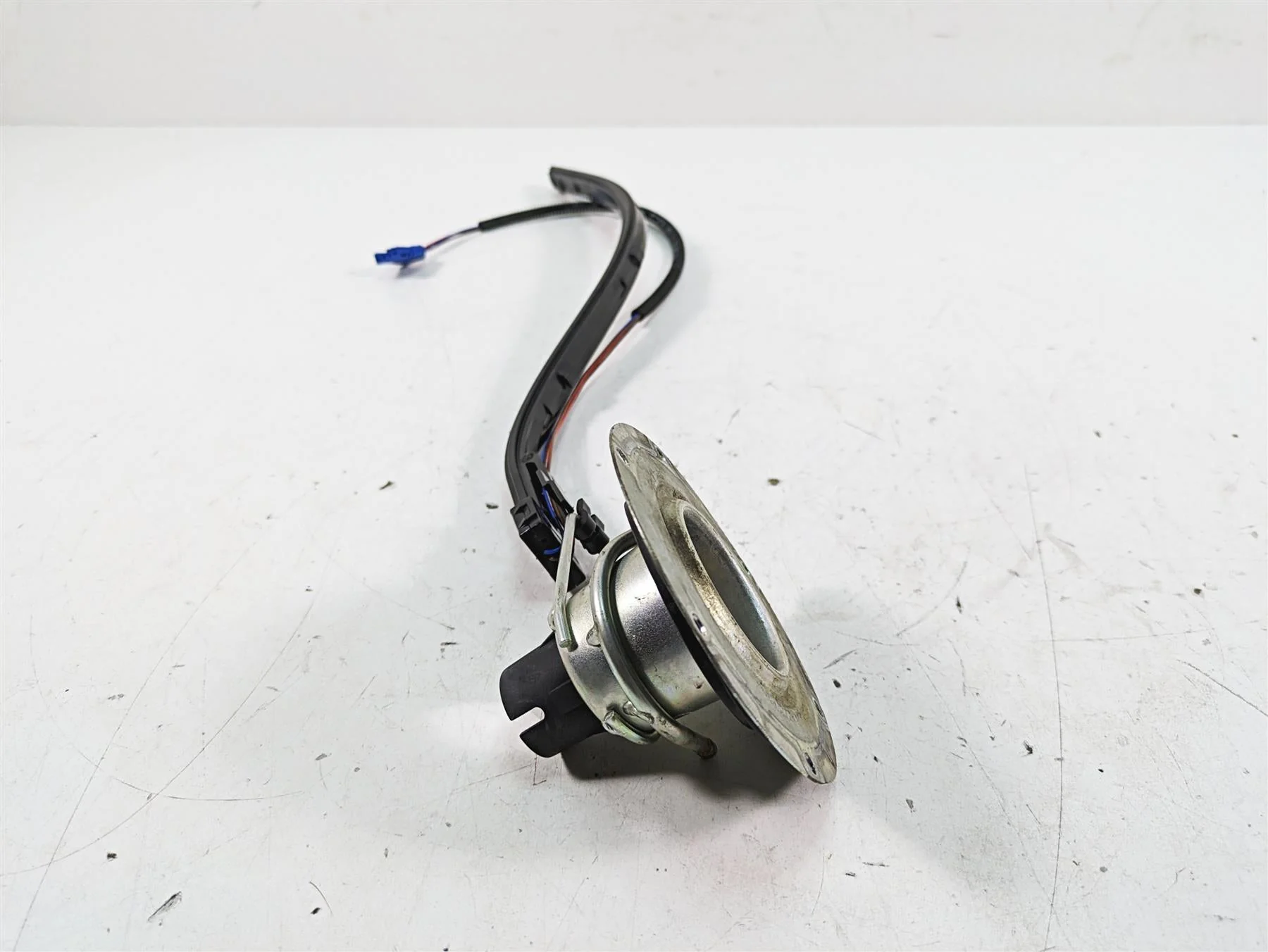 2007 BMW R1200RT K26 Fuel Gas Petrol Level Sending Unit 16147675547 - Image 6